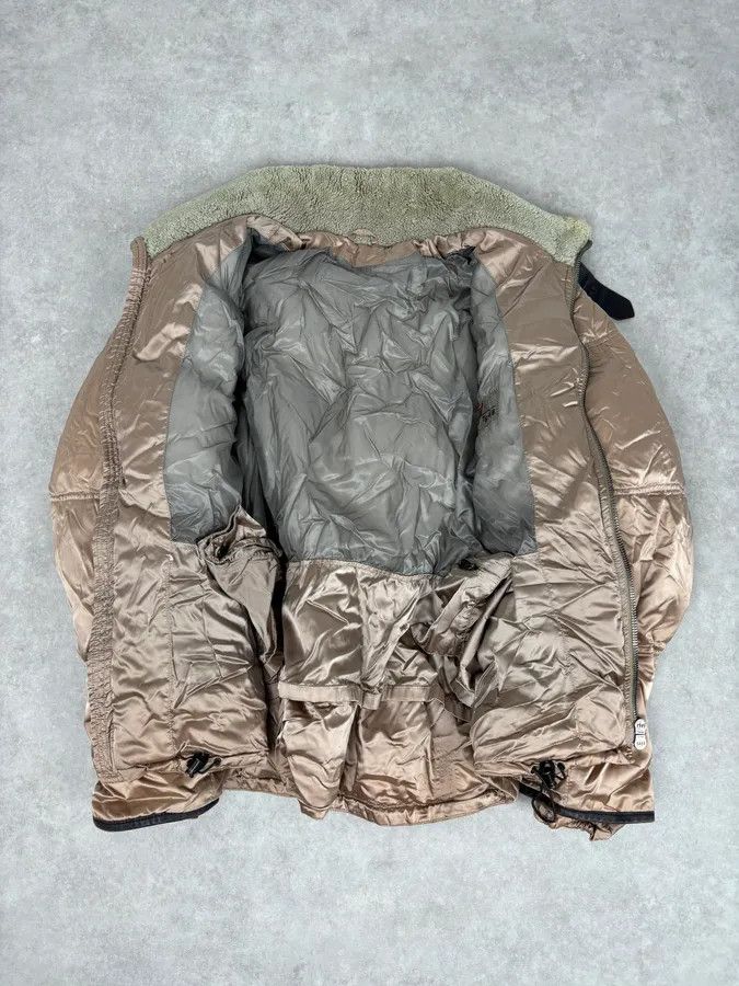 Prada 2000s Prada Beige Premium Shearling Collar Ski Puffer Jacket Size US M / EU 48-50 / 2 - 7 Thumbnail