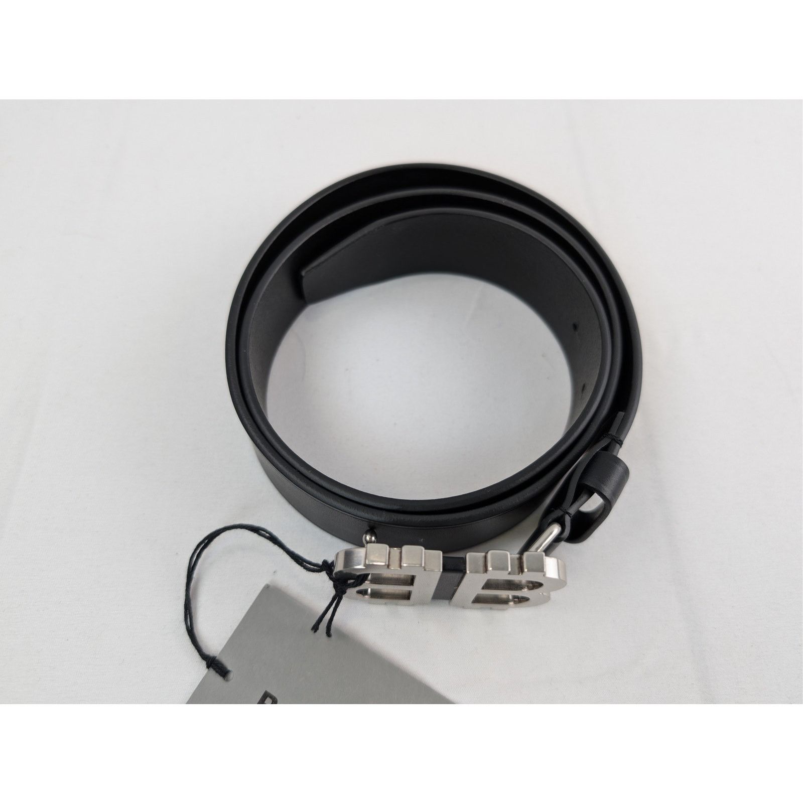 Balenciaga o1rshd1 Size: 85cm / Natural Calf Belt Crypto BB 35 in Black Size 34 - 3 Thumbnail