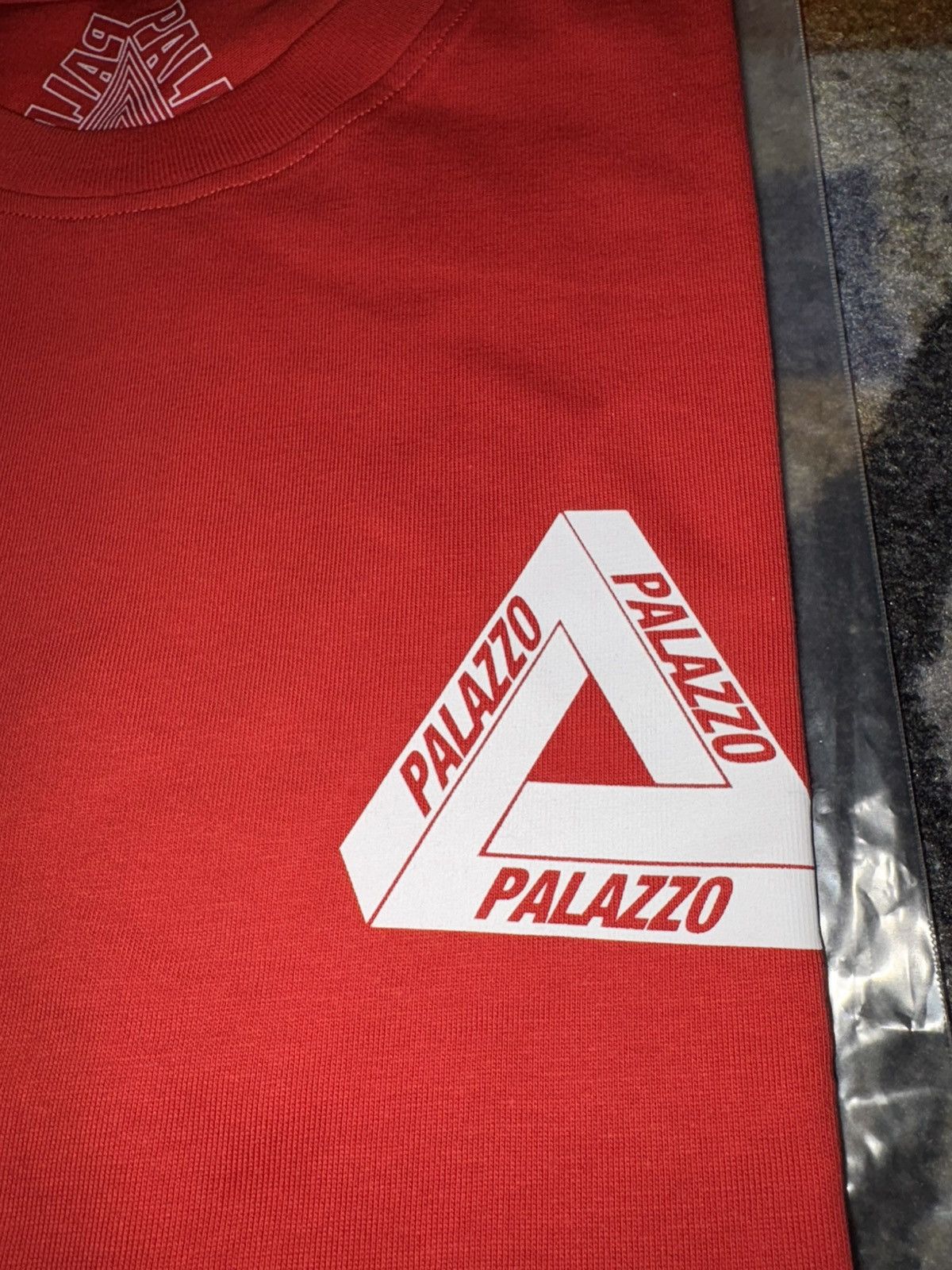 Palace Palace Italian Tri Lingual T-Shirt Red Size US XL / EU 56 / 4 - 3 Thumbnail