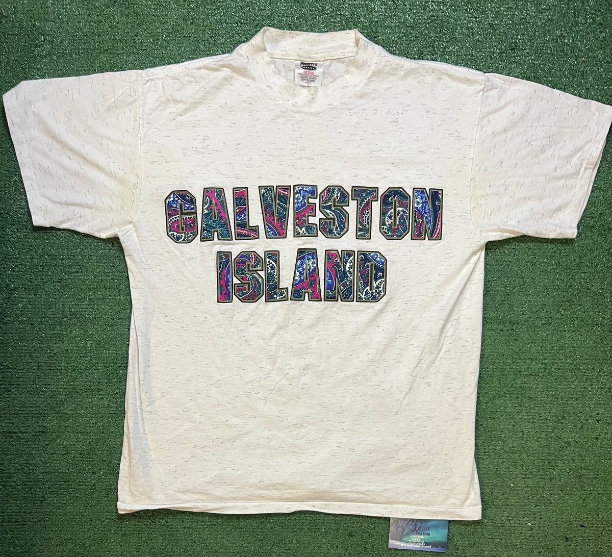 Vintage Vintage 1990s Galveston Island grey tee Size US L / EU 52-54 / 3 - 1 Thumbnail