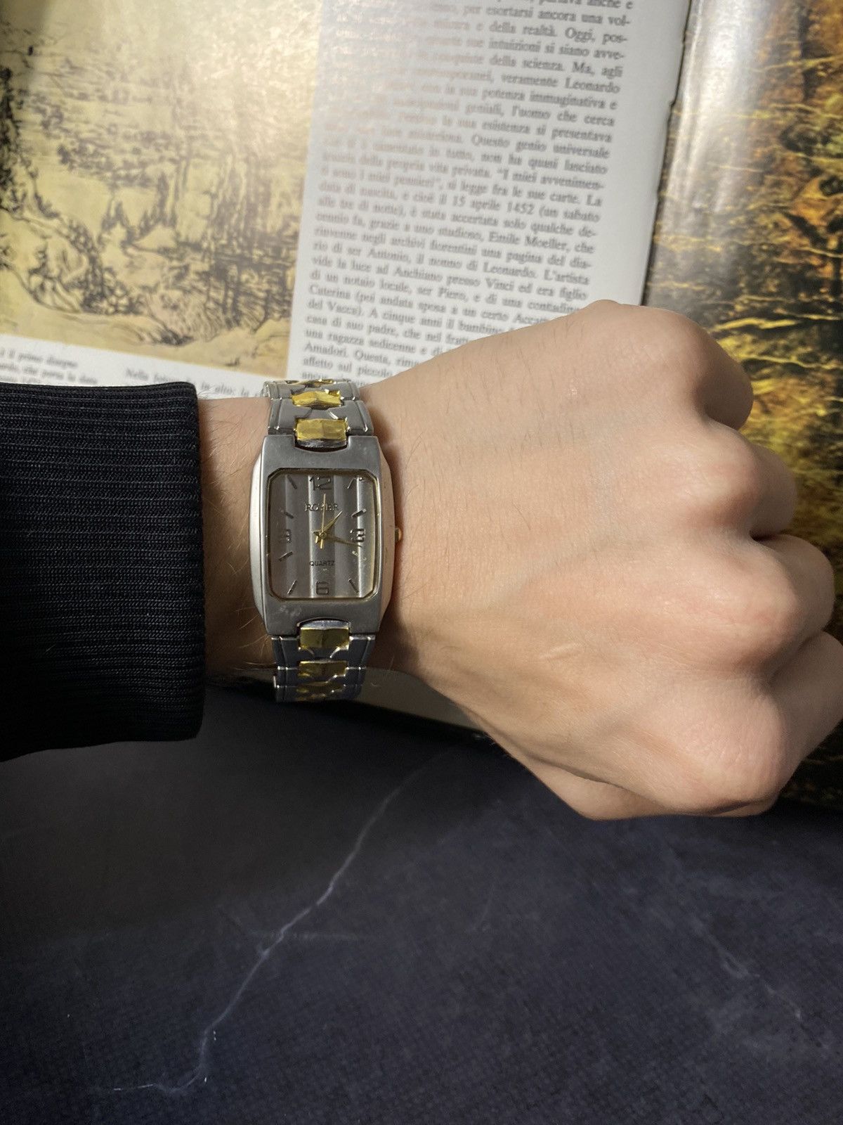 Jewelry Futuristic Quartz Men's Watch Stylish Design Size ONE SIZE - 7 Thumbnail