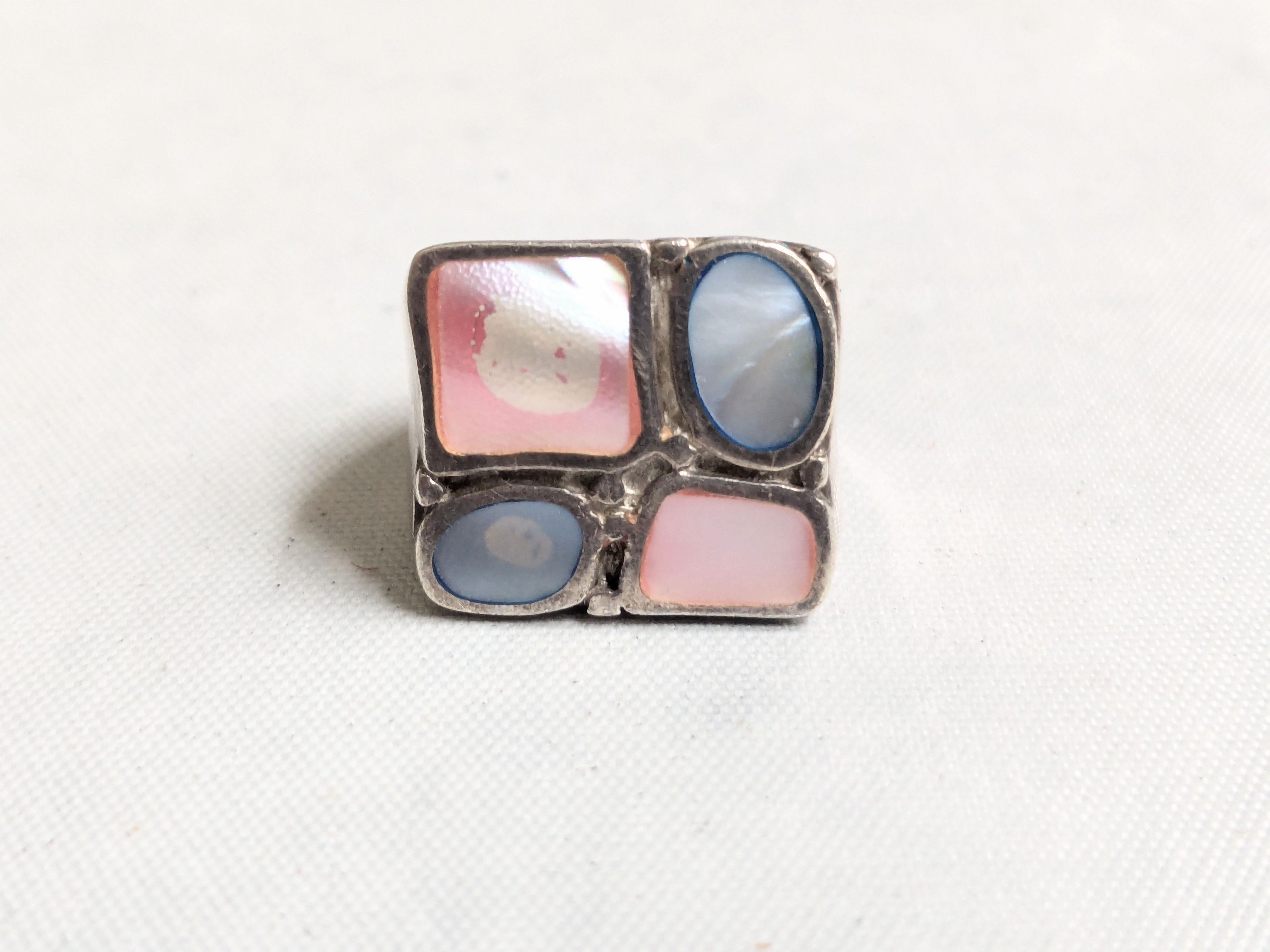 Jewelry Vintage Sterling Silver Ring MOP 7.75 Pink Blue Y2K Abstract Size ONE SIZE - 3 Thumbnail