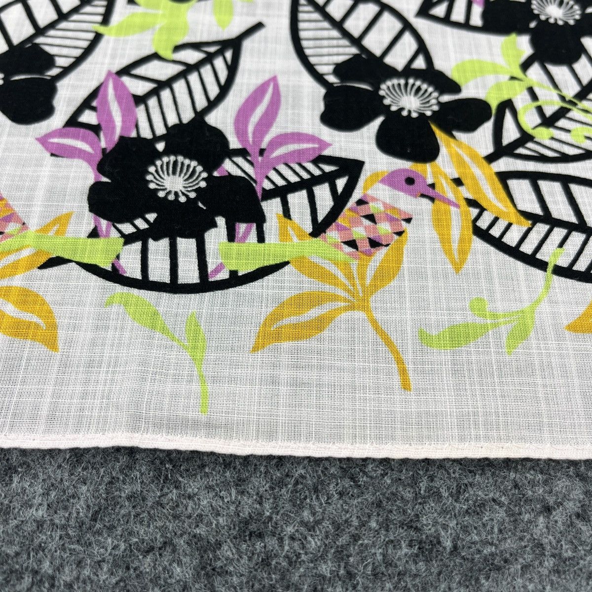 Anna Sui Anna Sui Handkerchief / Bandana / Neckerchief B1347 Size ONE SIZE - 5 Thumbnail