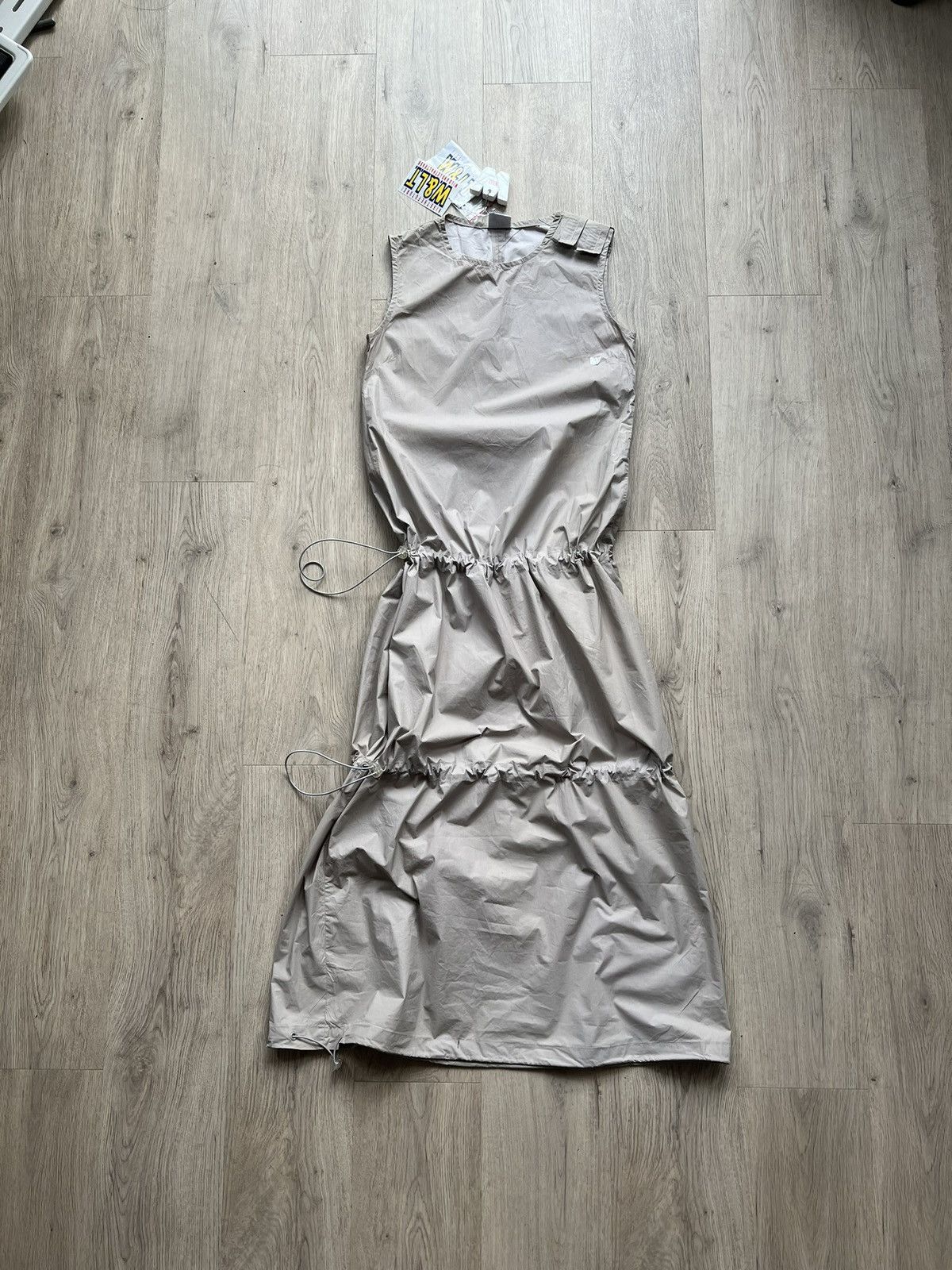 W&LT adjustable dress