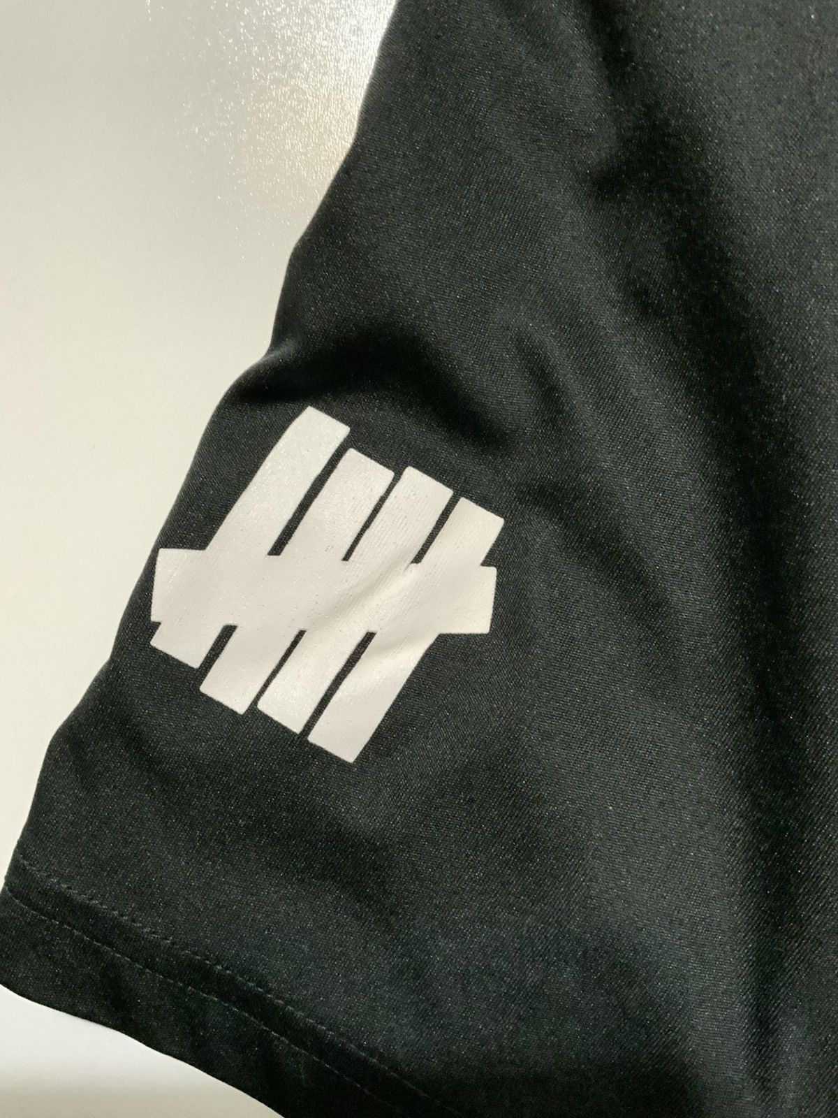 Adidas Adidas X Undefeated Los Angeles Kings 8” Inseam Shorts Size US 34 / EU 50 - 8 Thumbnail