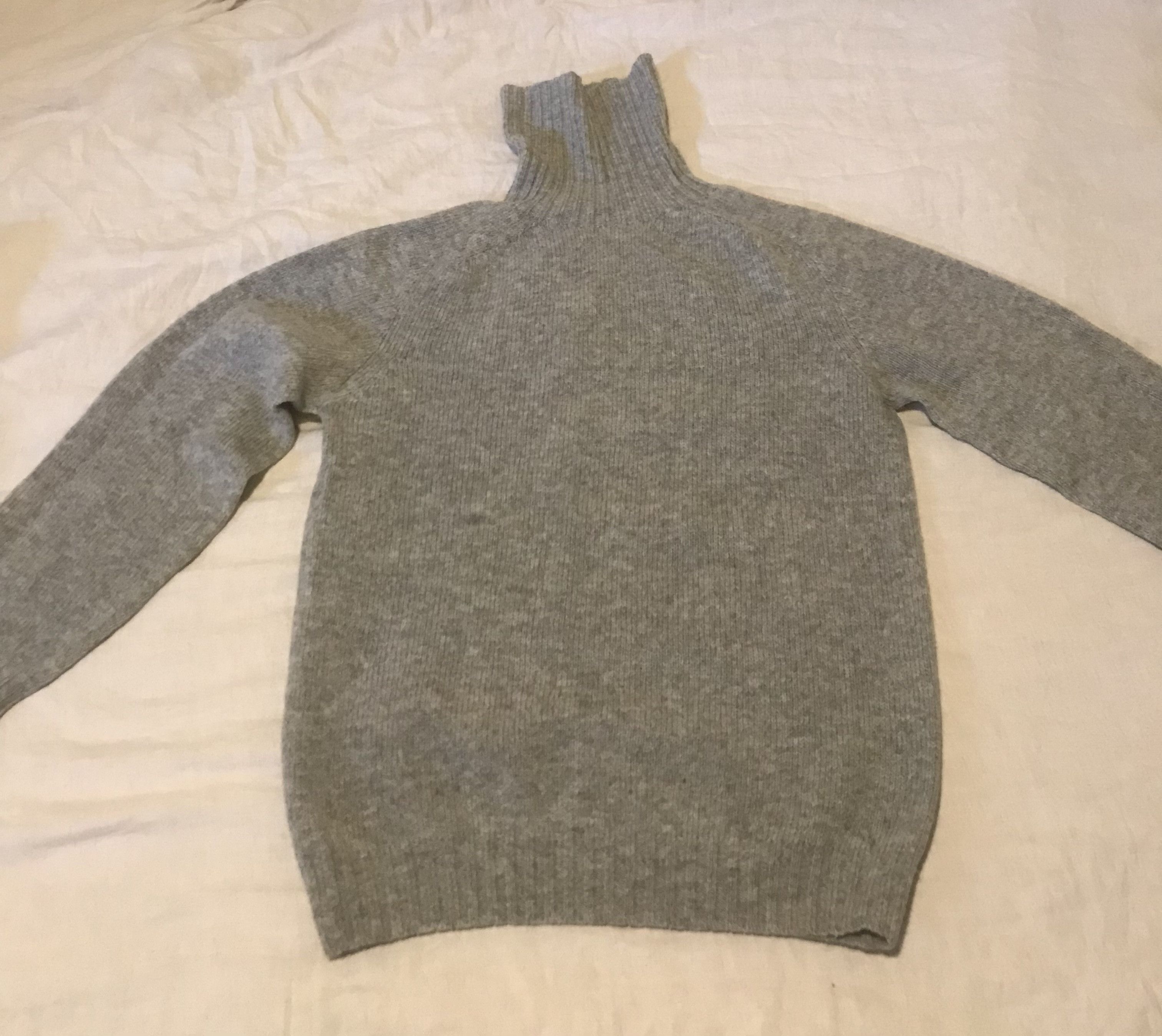 Harley of Scotland Harley of Scotland Light Grey Rollneck Shetland Size S Size US S / EU 44-46 / 1 - 4 Thumbnail