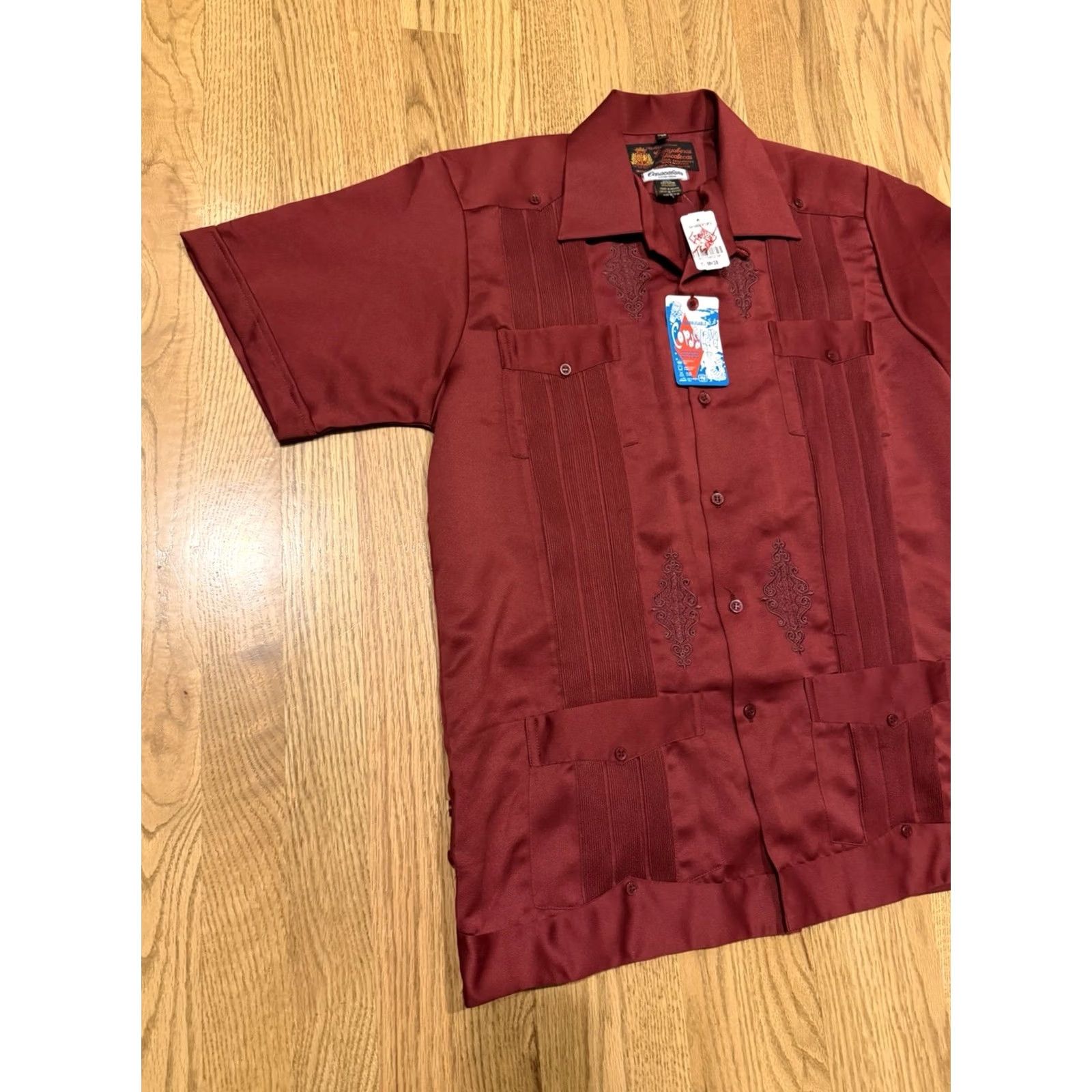 Vintage VINTAGE Guayabera Yucateca Shirt Medium Men’s Satin Mexican Copacabana NOS NWT Size US M / EU 48-50 / 2 - 5 Thumbnail