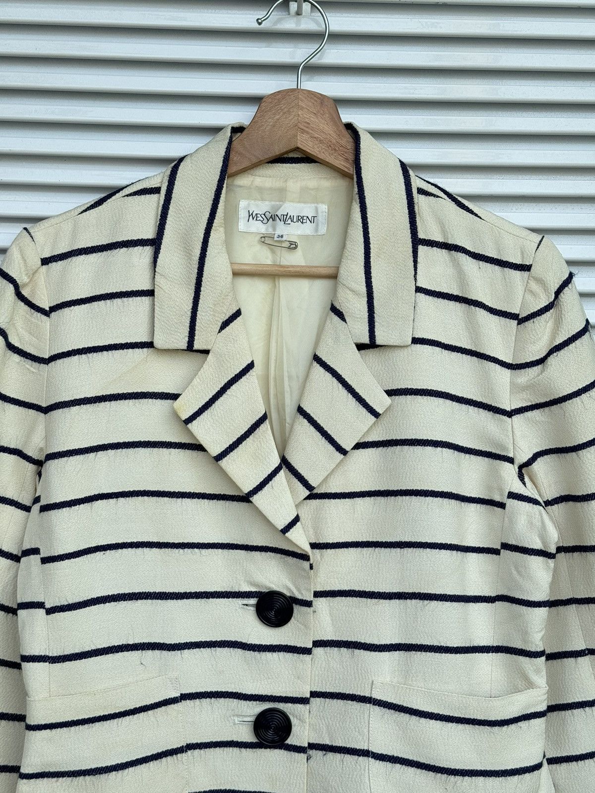 Yves Saint Laurent Yves Saint Laurent YSL Striped Blazer Size M / US 6-8 / IT 42-44 - 4 Thumbnail