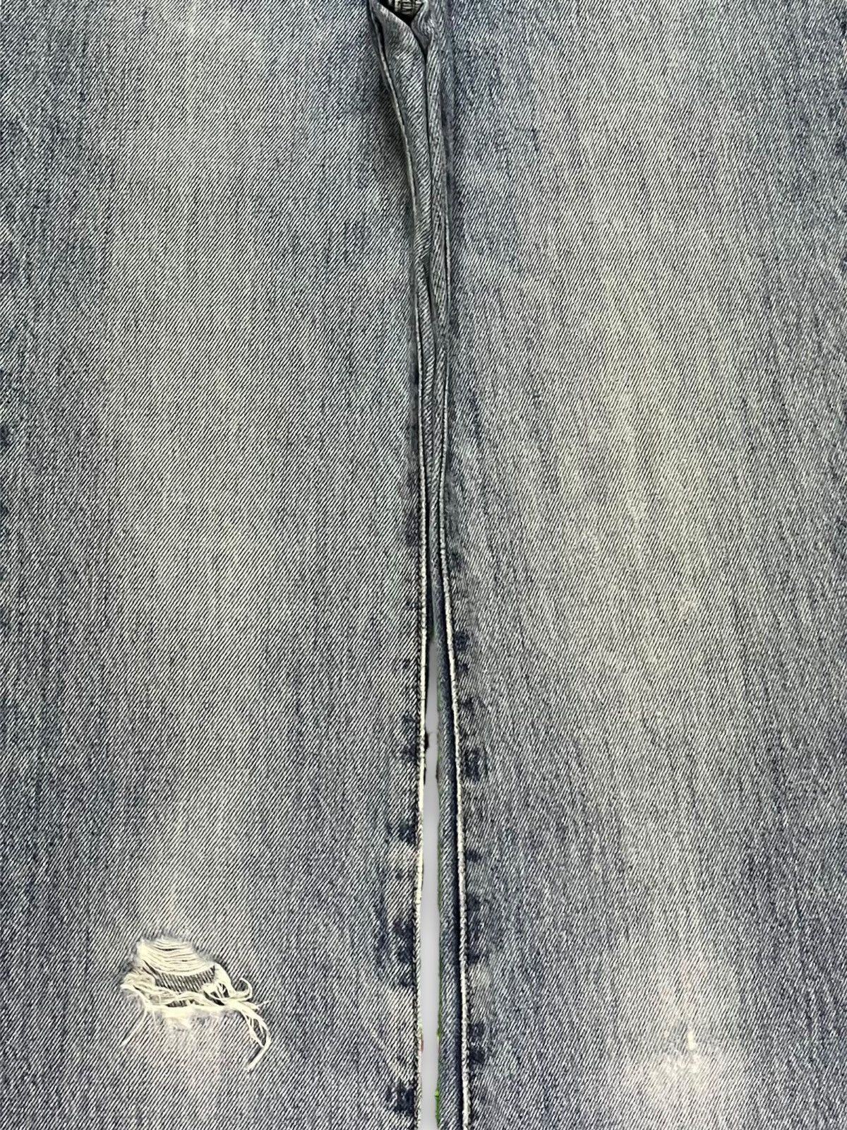 Japanese Brand Vintage Japanese Brand Blue Wash Distressed Flare Jeans Size 27" / US 4 / IT 40 - 5 Thumbnail