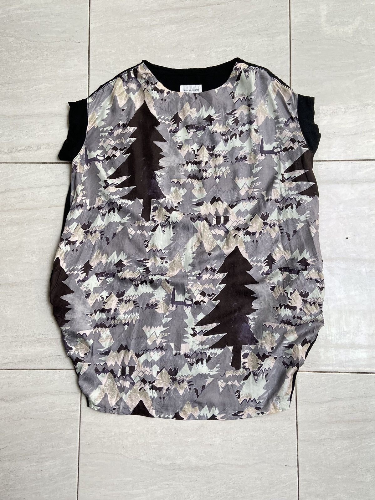 Issey Miyake × Tsumori Chisato TSUMORI CHISATO Patterned T-shirt Size US XXL / EU 58 / 5 - 6 Thumbnail
