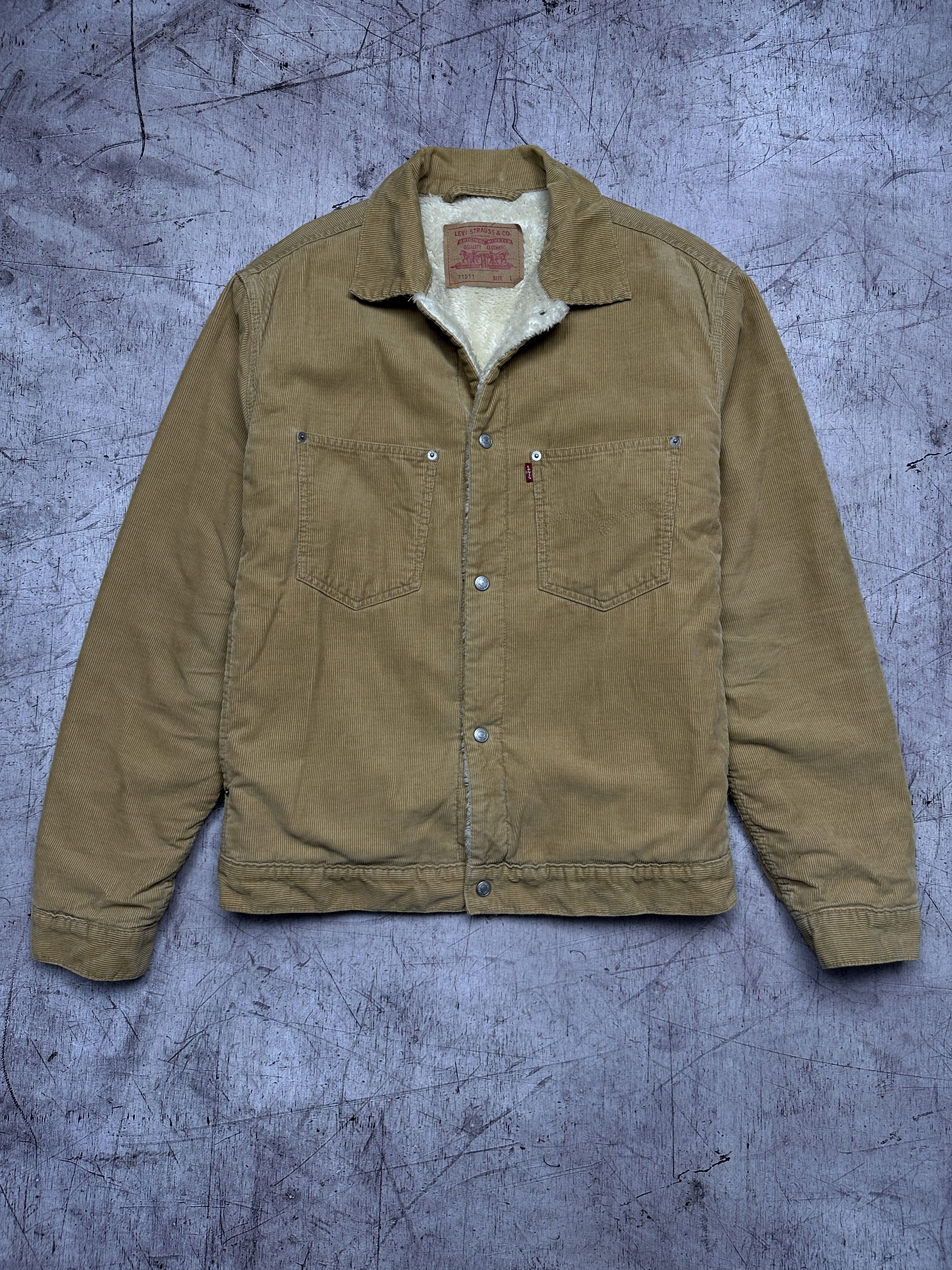 Other Levi's Vintage Mens Corduroy Denim Sherpa Jacket Size US L / EU 52-54 / 3 - 1 Thumbnail