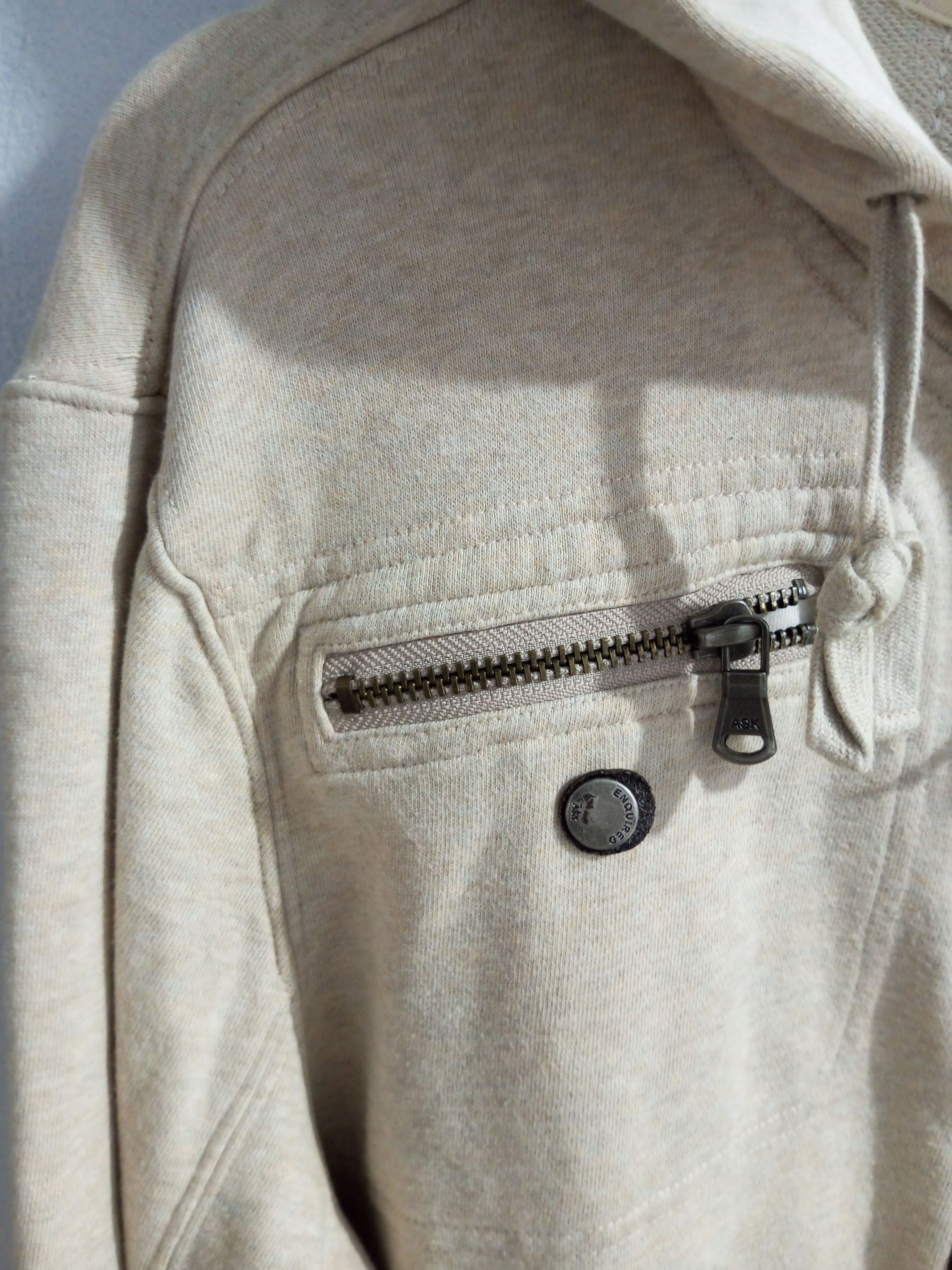 20471120 Vintage ask enquired big flag multi pocket distressed hoodie Size US XL / EU 56 / 4 - 7 Thumbnail