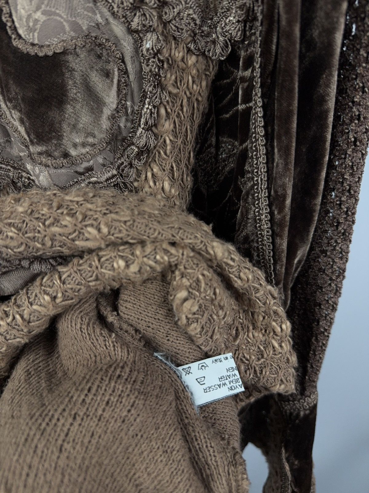 Japanese Brand Designer Avant Garde Retro Barroco Fluffy knitted sweater Size M / US 6-8 / IT 42-44 - 9 Thumbnail