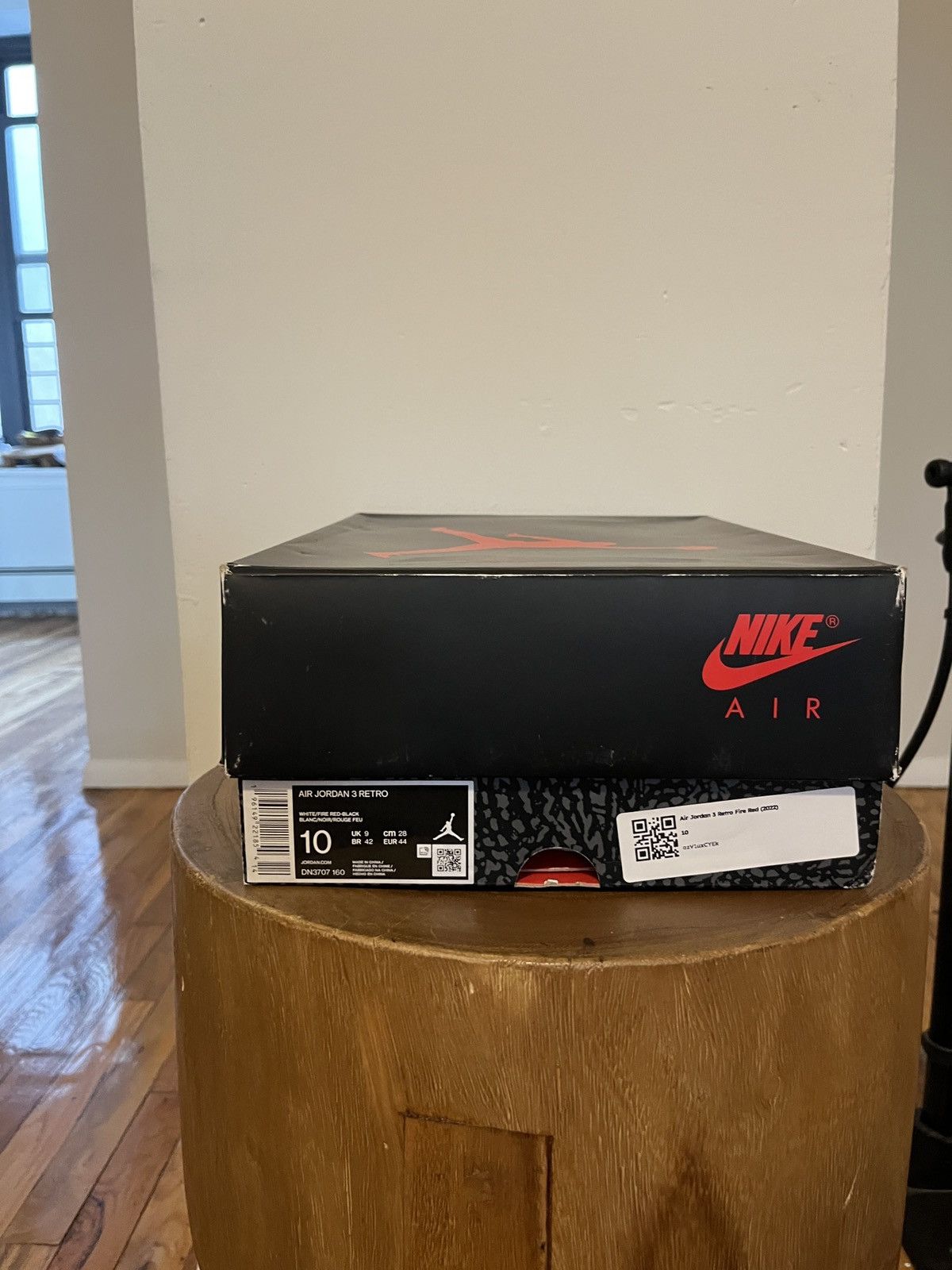 Jordan Brand Jordan 3 Retro Fire Red (2022) Size US 10 / EU 43 - 13 Thumbnail