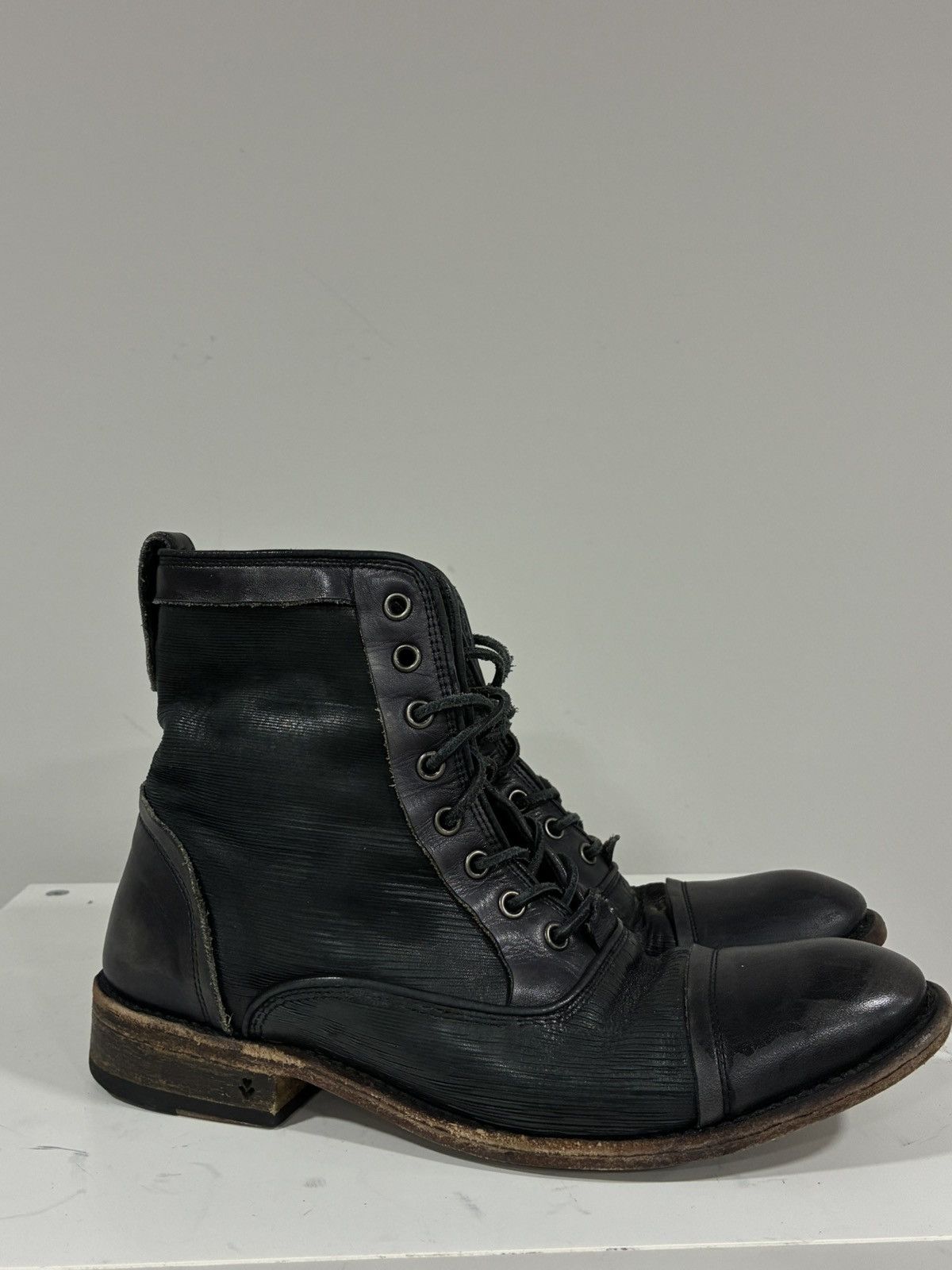 John Varvatos Freeman Raw Edge Scored Leather Boot EU 40 usa 7 Size US 7 / EU 40 - 3 Thumbnail