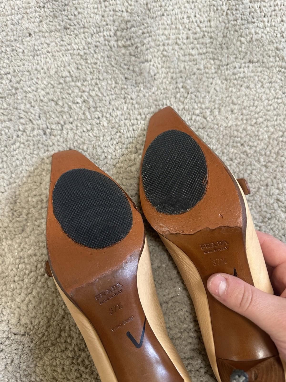 Prada Prada Camel Leather heels size 37.5 Size US 6.5 / IT 36.5 - 9 Thumbnail