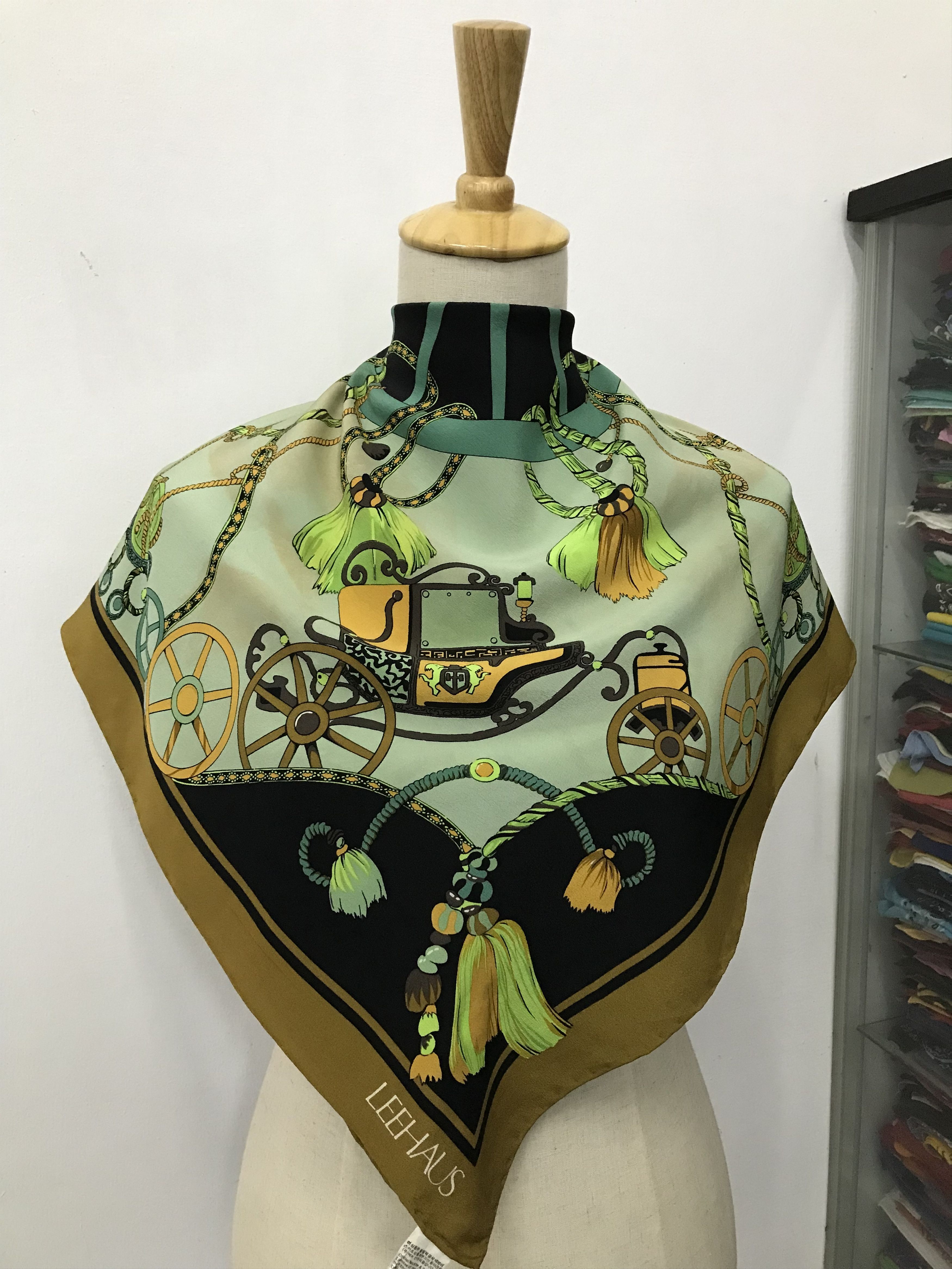 Vintage Vintage Leehaus Silk Scarf Size ONE SIZE - 1 Thumbnail