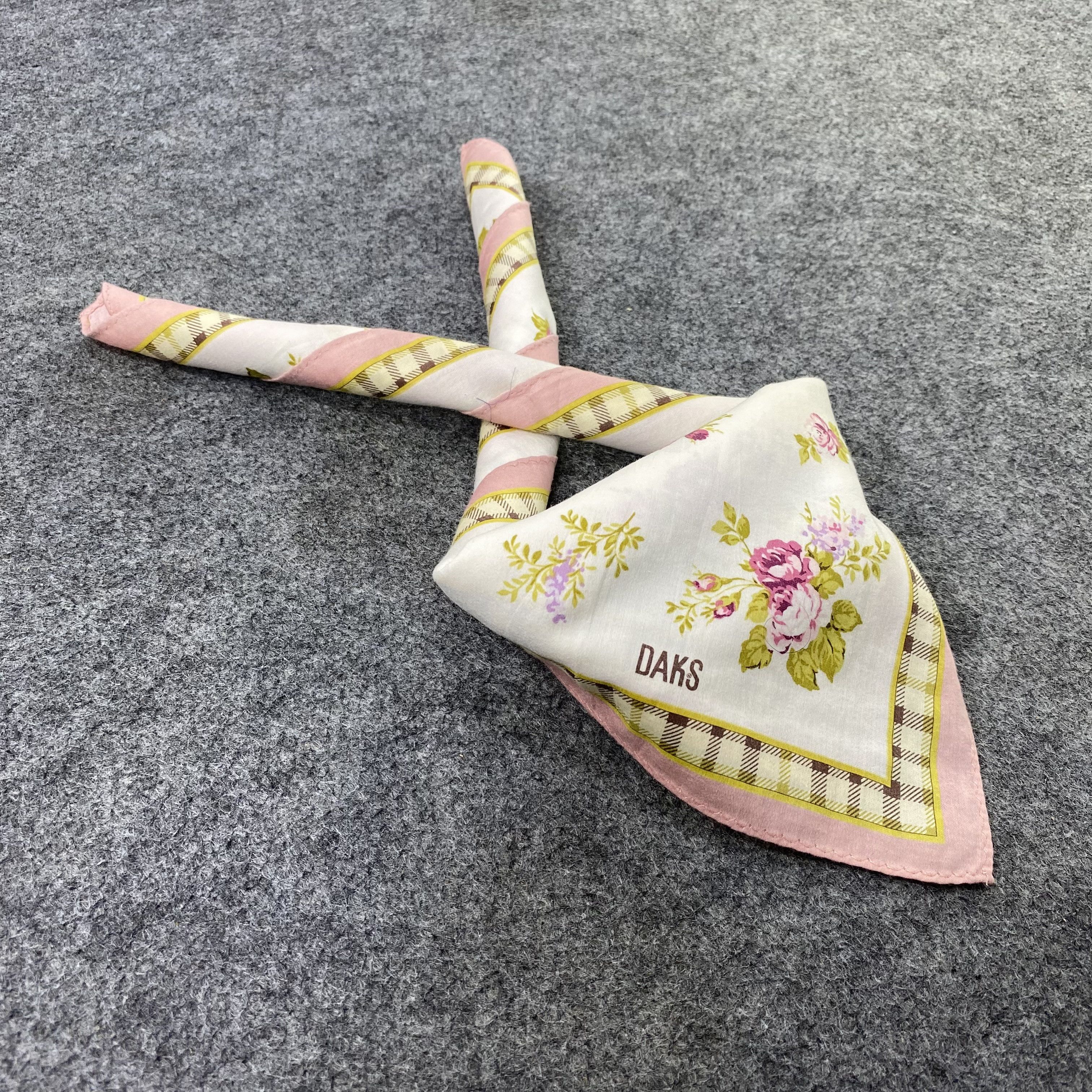 DAKS Daks Handkerchief Neckerchief Bandana-B1910 Size ONE SIZE - 1 Thumbnail
