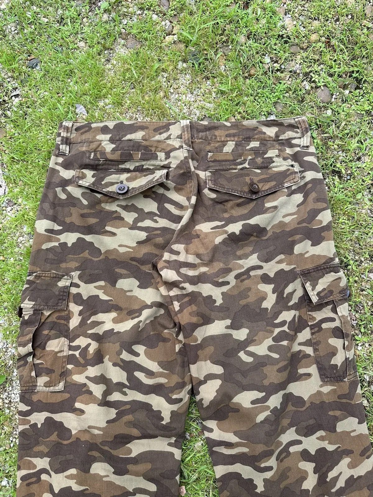 Japanese Brand MALA VITA JAPAN CAMOUFLAGE UTILITY CARGO TACTICAL PANTS Size US 34 / EU 50 - 10 Thumbnail