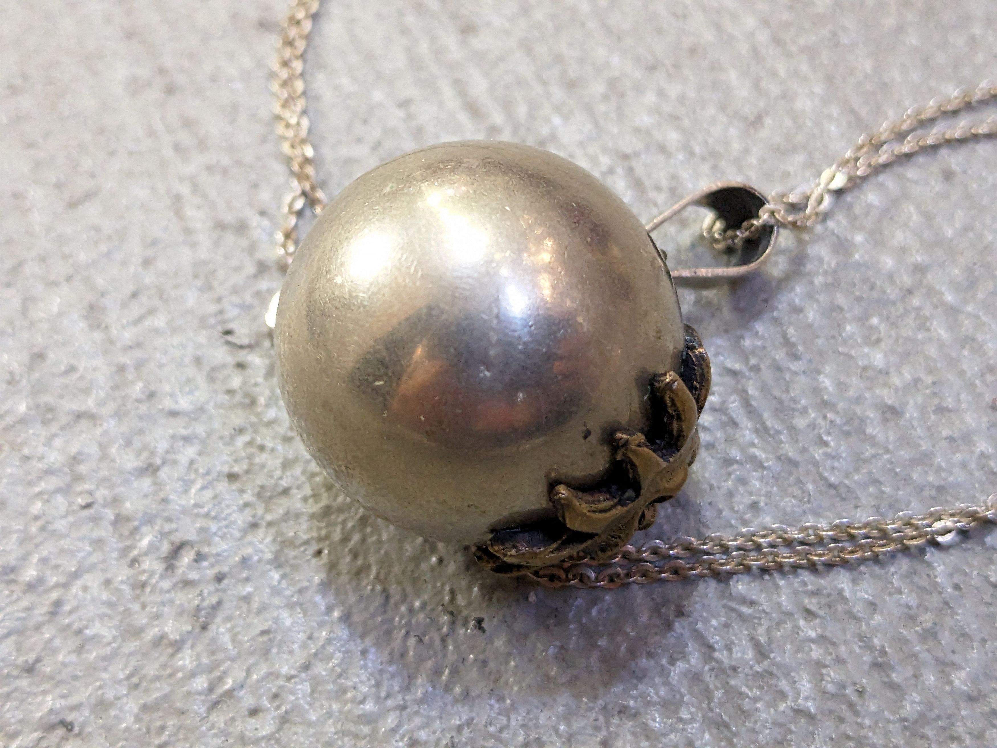Jewelry Vintage Sterling Silver Sun Pendant Necklace Ball Chime Size ONE SIZE - 7 Thumbnail