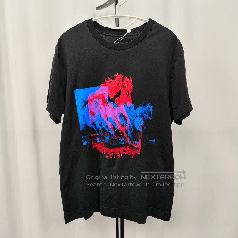 Givenchy Givenchy Fiber Short Sleeve, Black, Size S, Style 250329DJ Size US S / EU 44-46 / 1 - 1 Thumbnail
