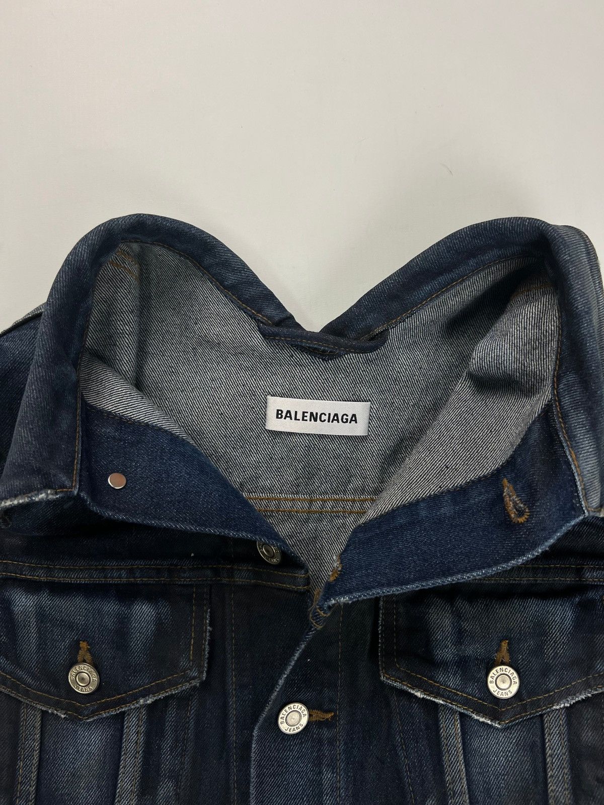 Balenciaga BALENCIAGA DIRTY BLUE SWING DENIM JEANS JACKET SZ:38 Size US M / EU 48-50 / 2 - 3 Thumbnail
