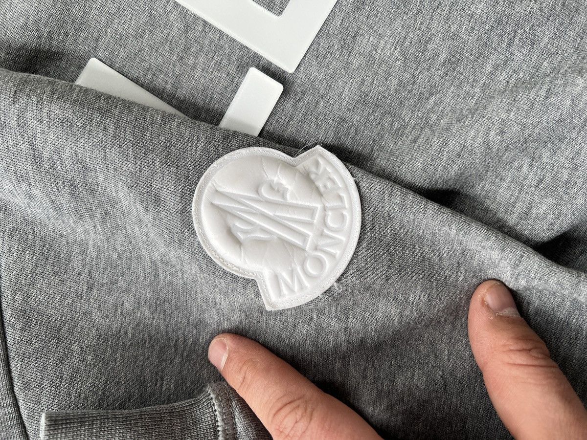 Moncler Moncler Hoodie Size M / US 6-8 / IT 42-44 - 7 Thumbnail