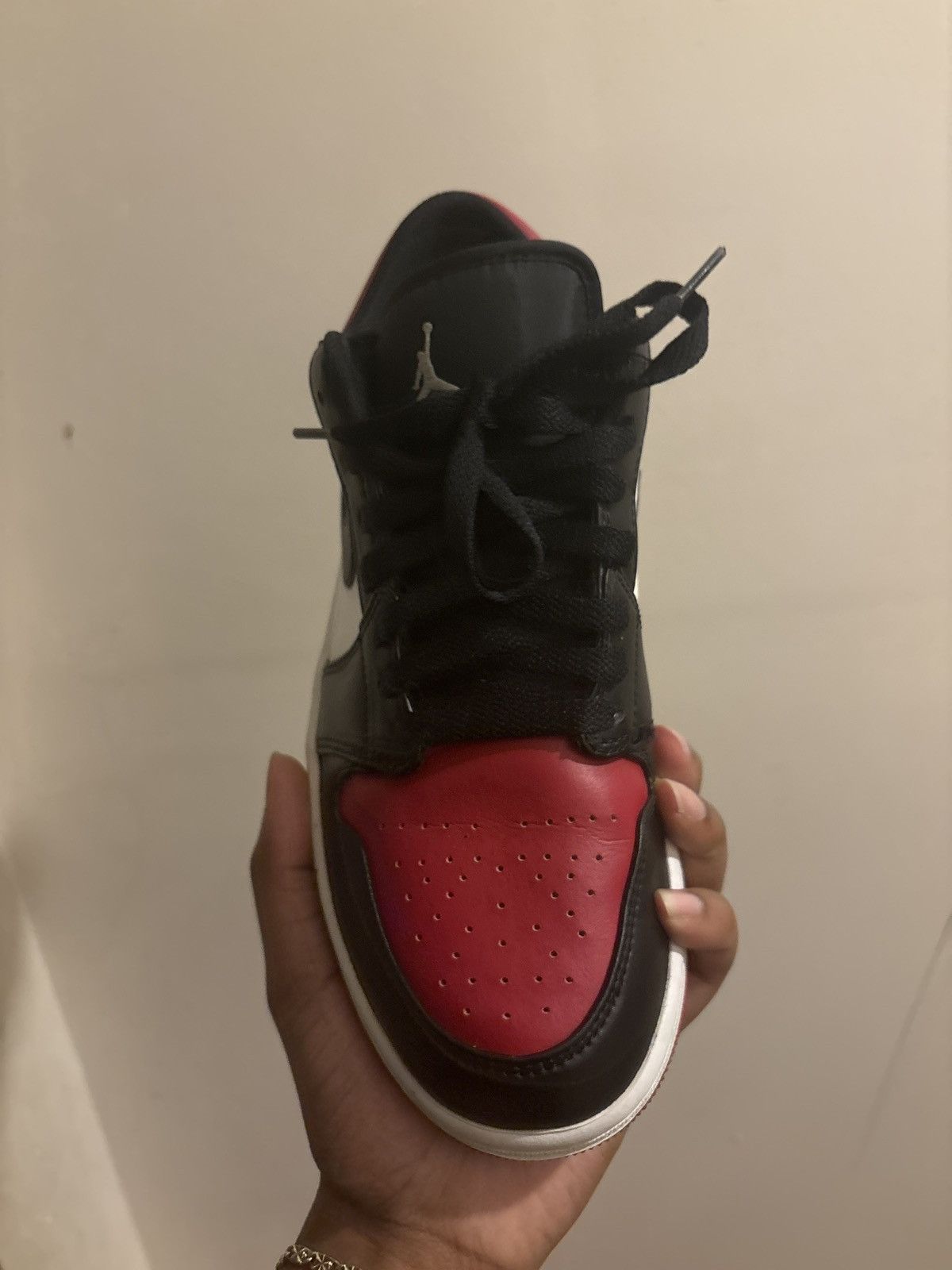 Jordan Brand Jordan 1 Low Bred Toe Size US 8.5 / EU 41-42 - 3 Thumbnail