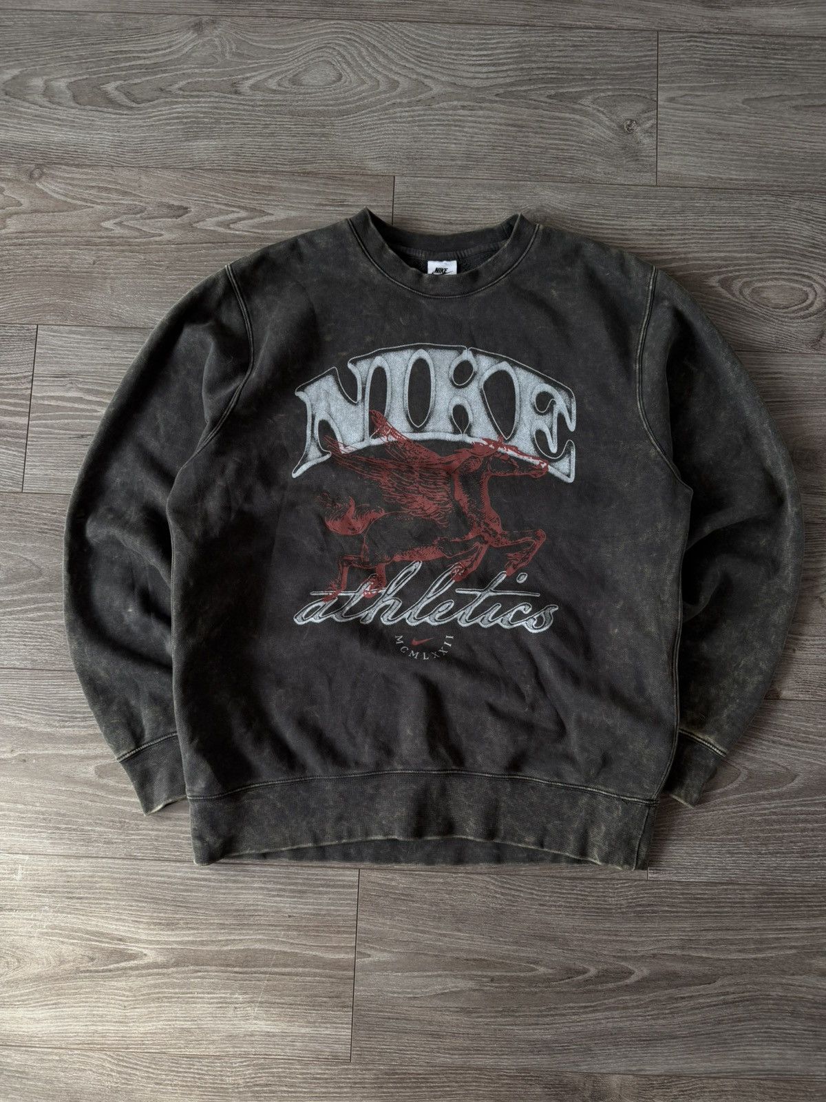 Nike Nike Sportswear Athletics Avant garde Opium Print Sweatshirt Size US M / EU 48-50 / 2 - 8 Thumbnail