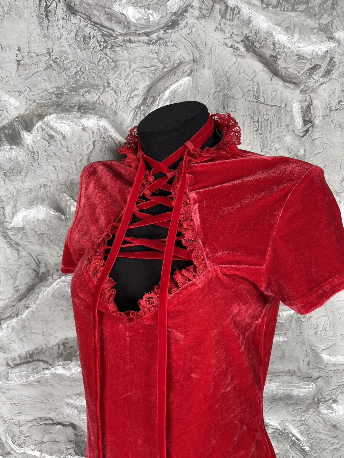 Killstar Killstar Y2K Velour Glamour Vamp Gothic Lace-Up Top Size M / US 6-8 / IT 42-44 - 4 Thumbnail