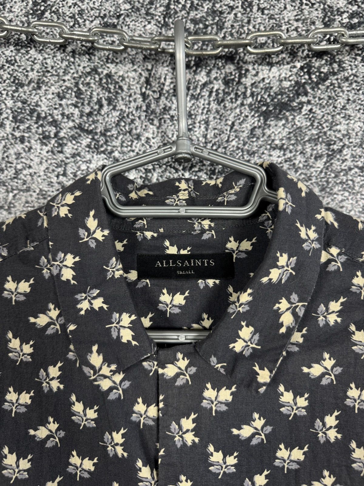 Allsaints Allsaints Lucerne SS Shirt Maple Leaf Print Button Up Size S Size US S / EU 44-46 / 1 - 6 Thumbnail