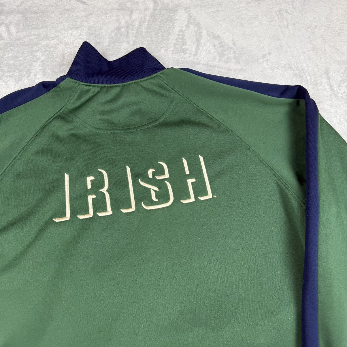 Columbia Columbia Notre Dame Irish VTG Track Jacket Size L Size US L / EU 52-54 / 3 - 8 Thumbnail