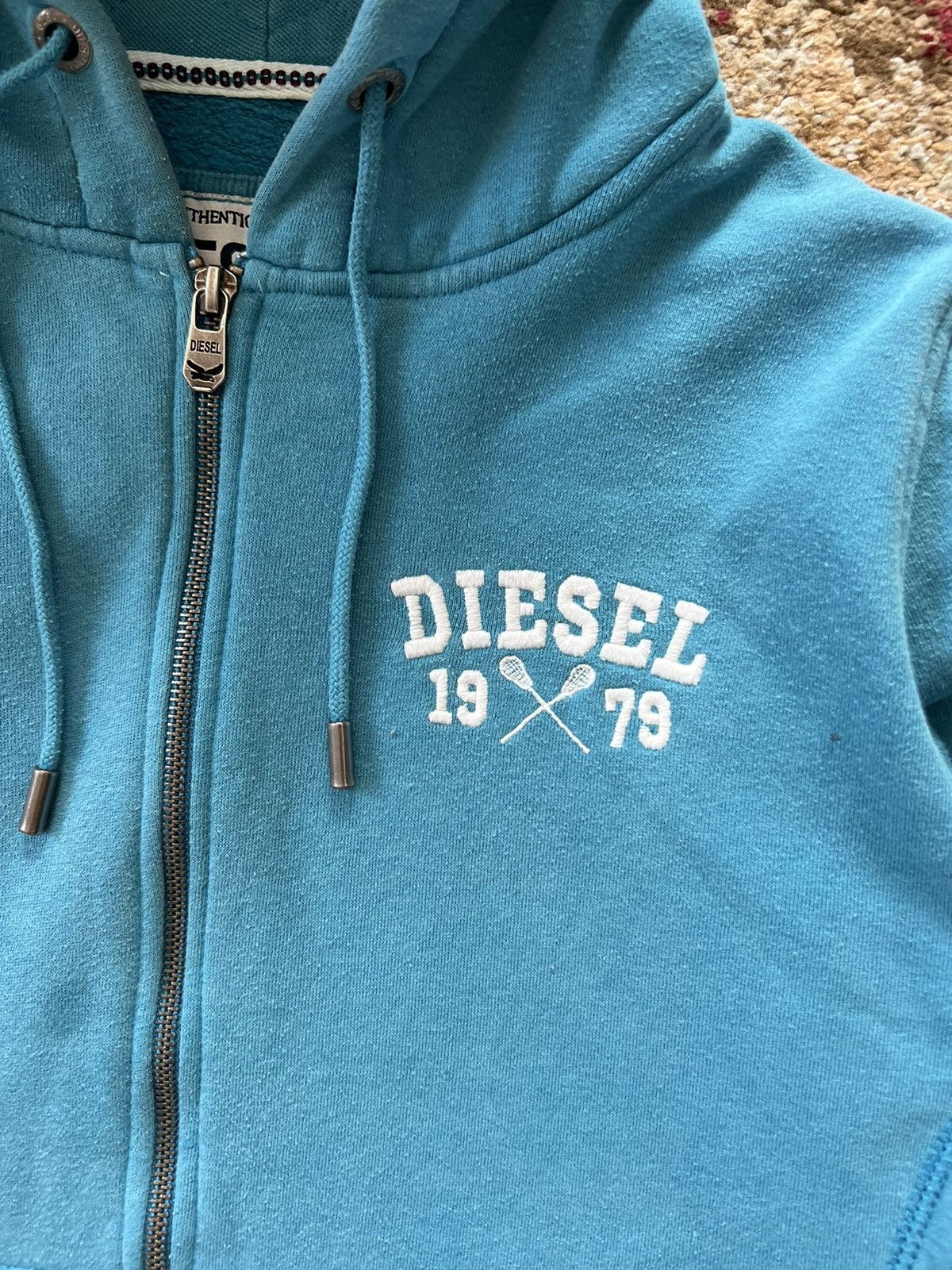 Diesel × Vintage 🐬90’s DIESEL RETRO SLEEVE LOGO Y2K ZIP HOODIE Size US M / EU 48-50 / 2 - 3 Thumbnail
