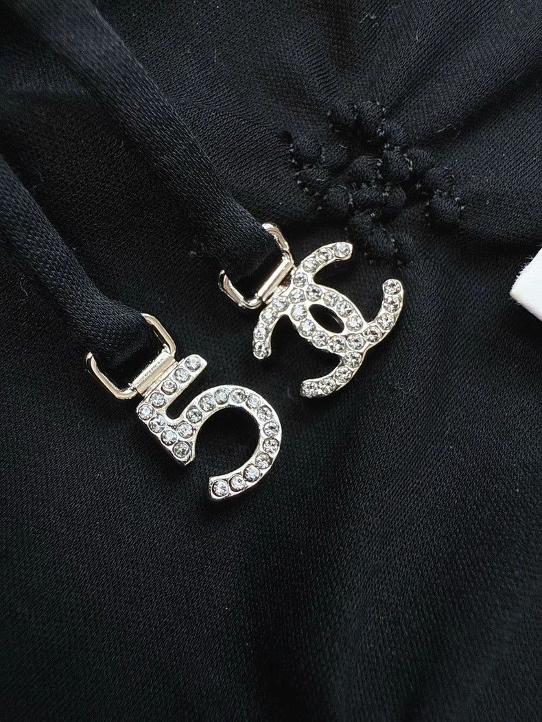 Chanel Chanel 23P full logo three-dimensional diamond checkered d Size XS / US 0-2 / IT 36-38 - 5 Thumbnail