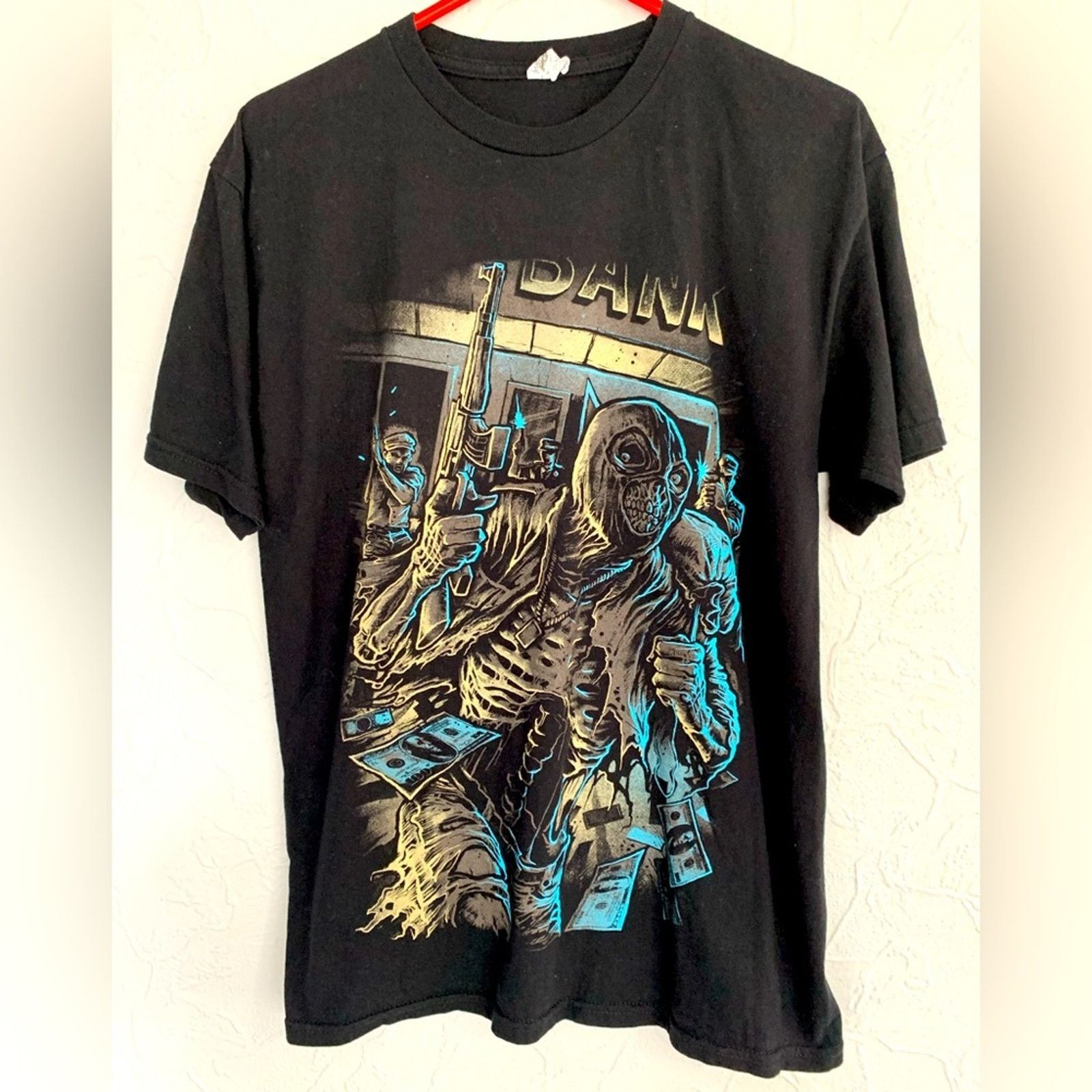 Vintage VINTAGE Y2K BANK ROBBER SKULL GRAPHIC TEE SHIRT SICK Size US M / EU 48-50 / 2 - 1 Thumbnail