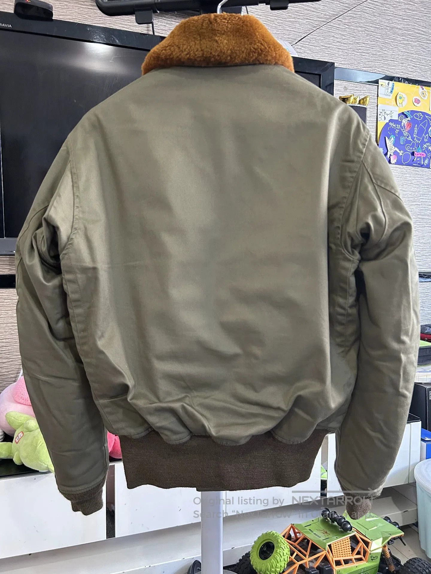 The Real McCoy's The Real McCoy B10 Flight Jacket. Size US M / EU 48-50 / 2 - 2 Thumbnail