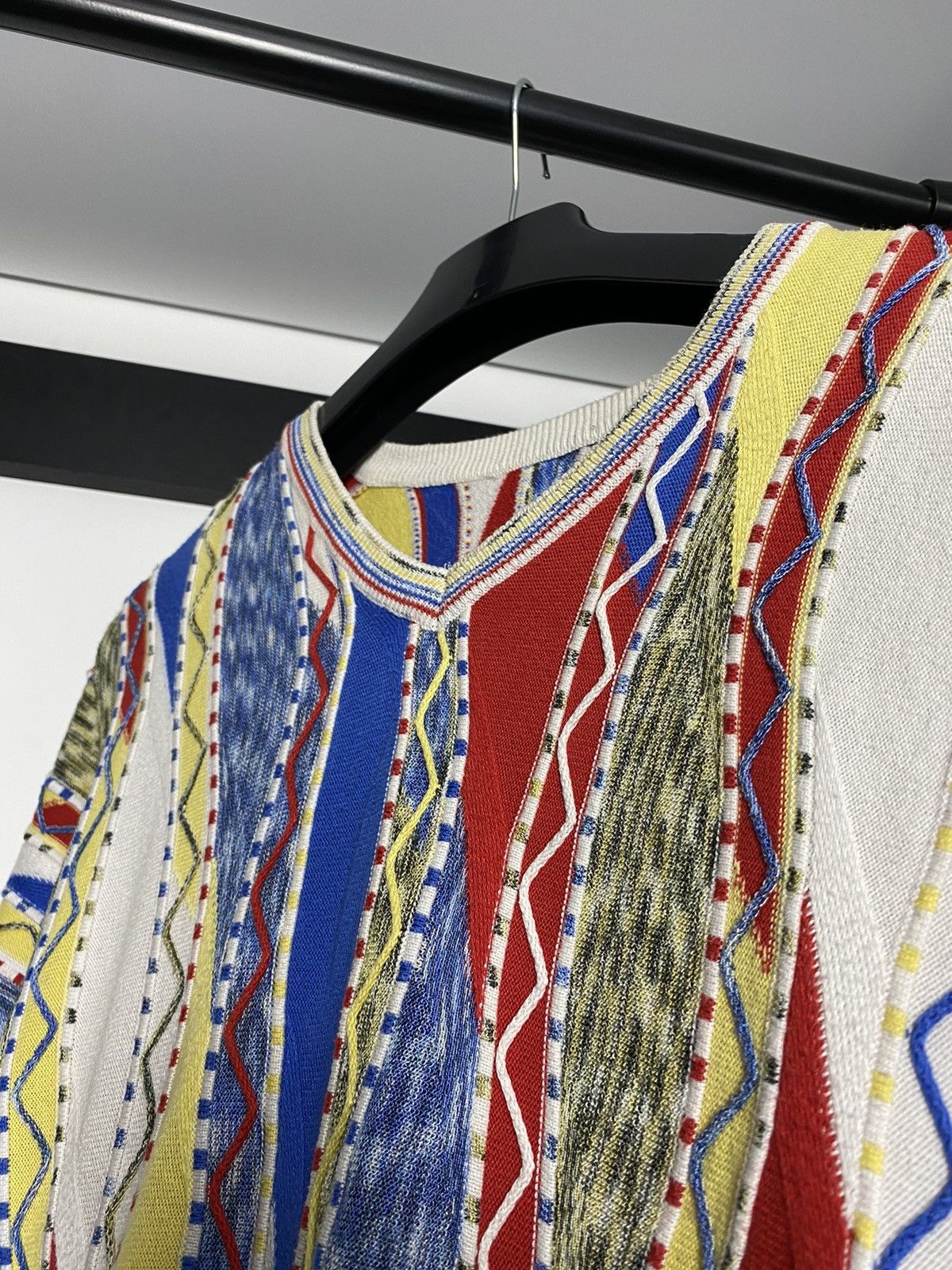 Vintage Vintage 3D knit Coogi style cotton sweater Size US S / EU 44-46 / 1 - 4 Thumbnail
