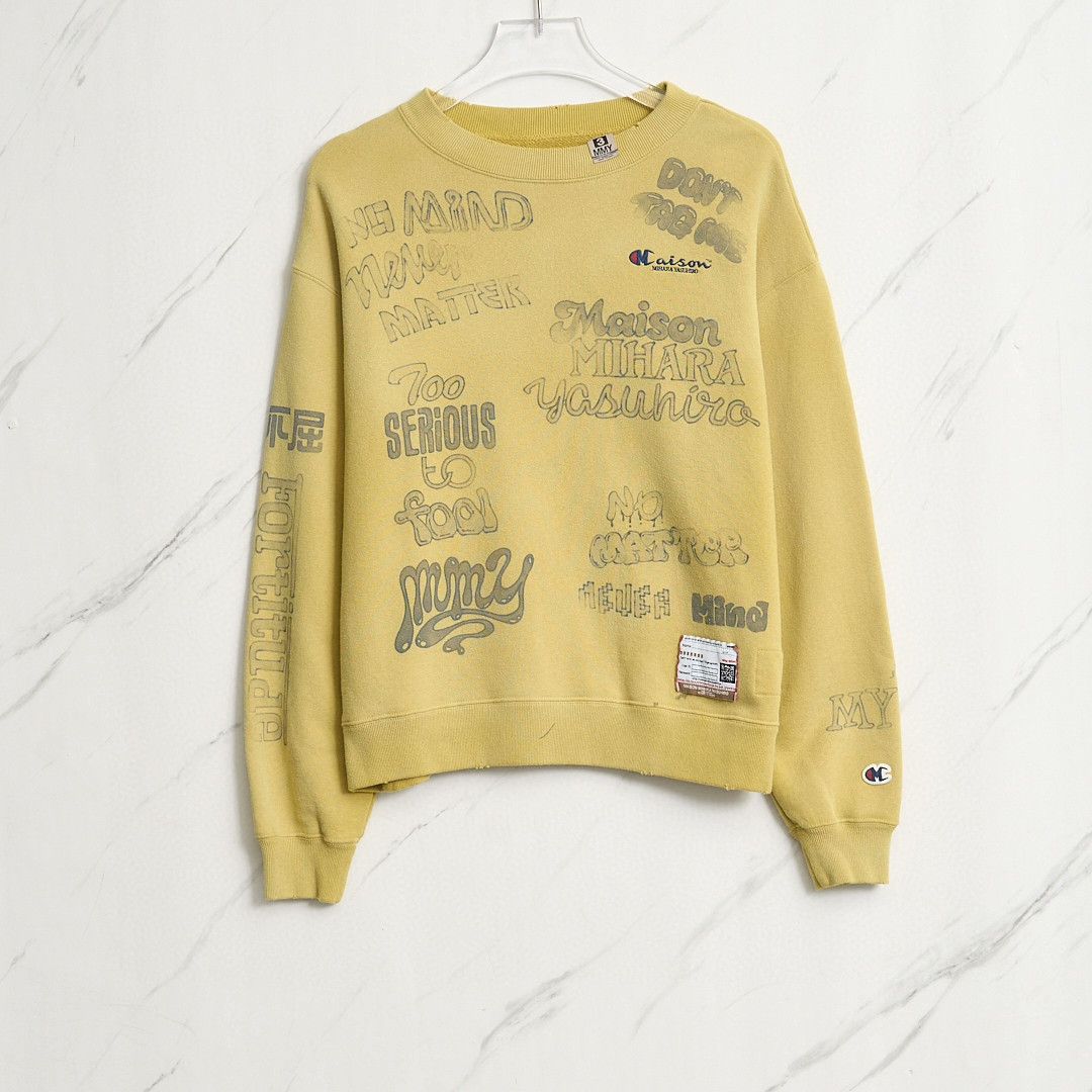 Maison MIHARA YASUHIRO Mihara Yasuhiro Women's Letter Distressed Crewneck Sweatshirt Size S / US 4 / IT 40 - 1 Thumbnail