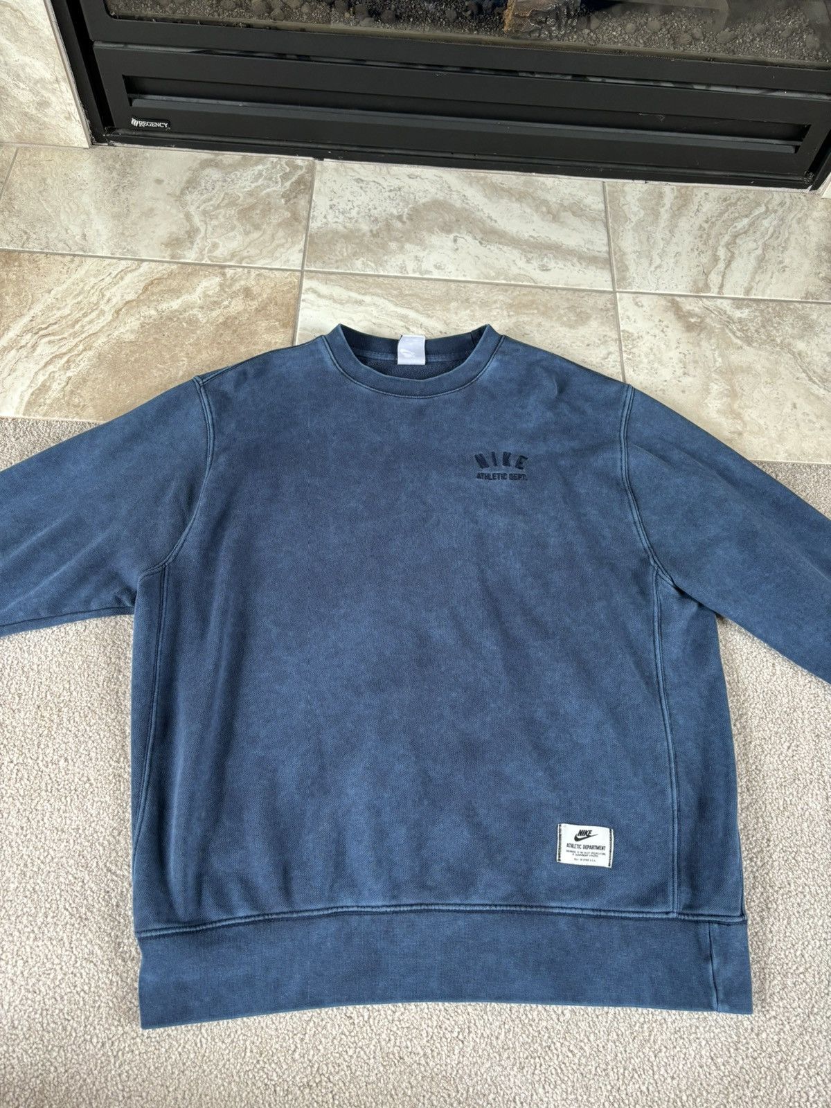 Nike Nike crewneck Size US L / EU 52-54 / 3 - 1 Thumbnail