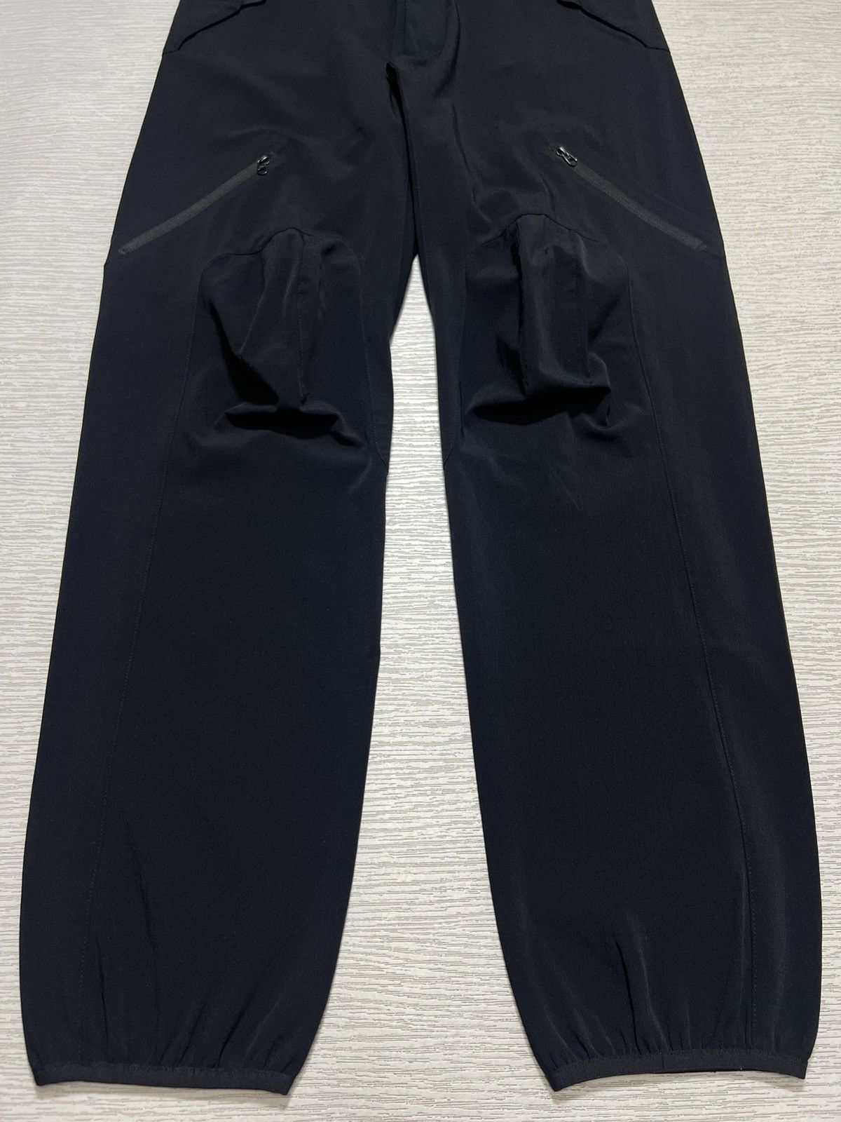 Undercover Undercover - A/W ‘10-11 - Nylon 3D Cut Cargo Pants Size US 31 - 6 Thumbnail