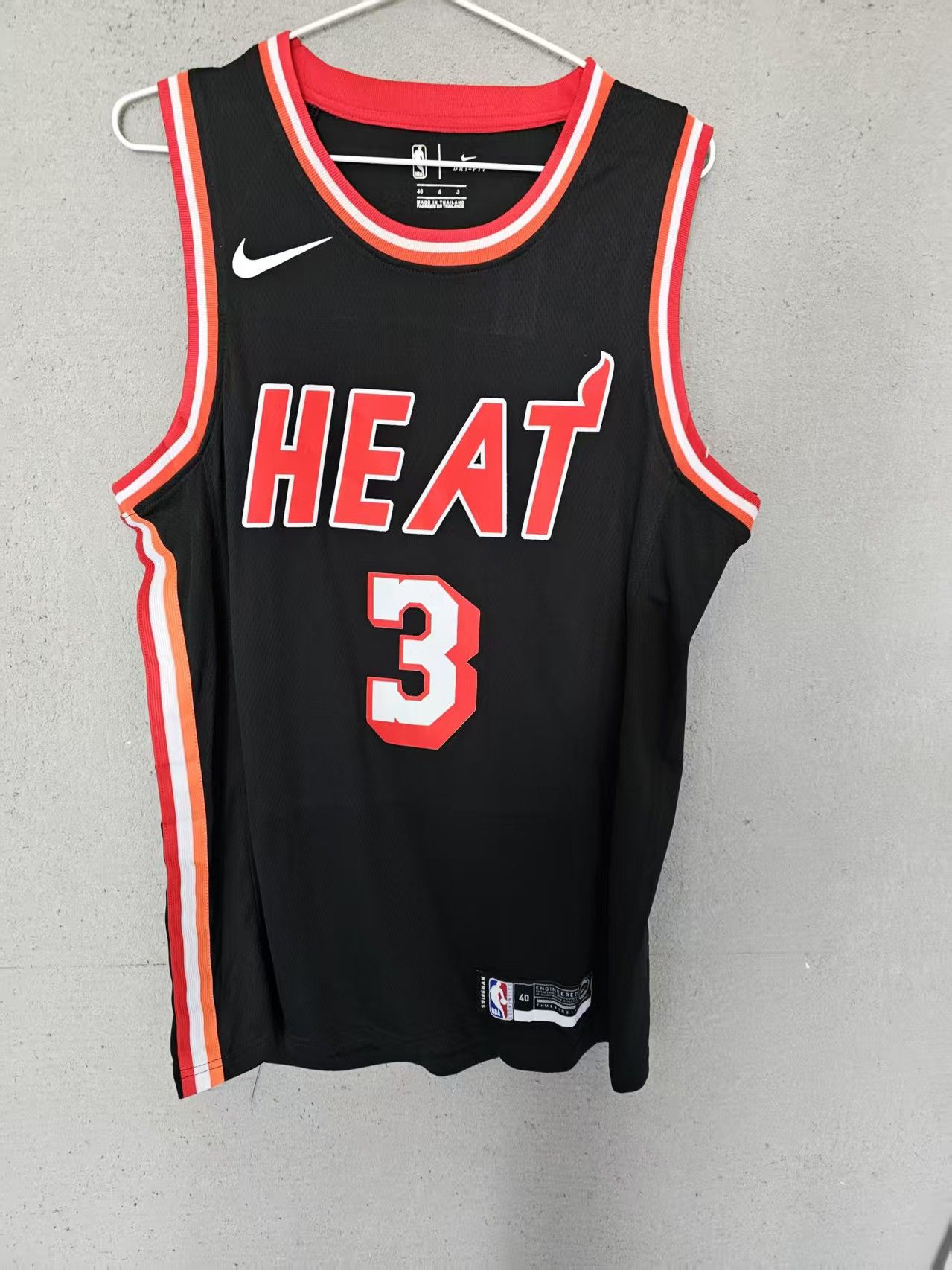 NBA Miami Heat 3 Dwyane Wade Jersey Small Size US S / EU 44-46 / 1 - 1 Thumbnail