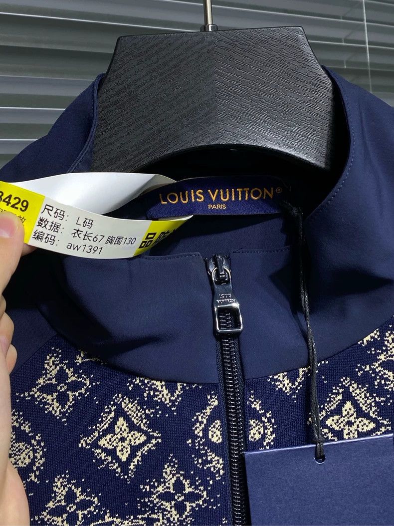 Louis Vuitton LOUIS VUITTON Standing collar stitching knitting presbyopia Size US L / EU 52-54 / 3 - 5 Thumbnail