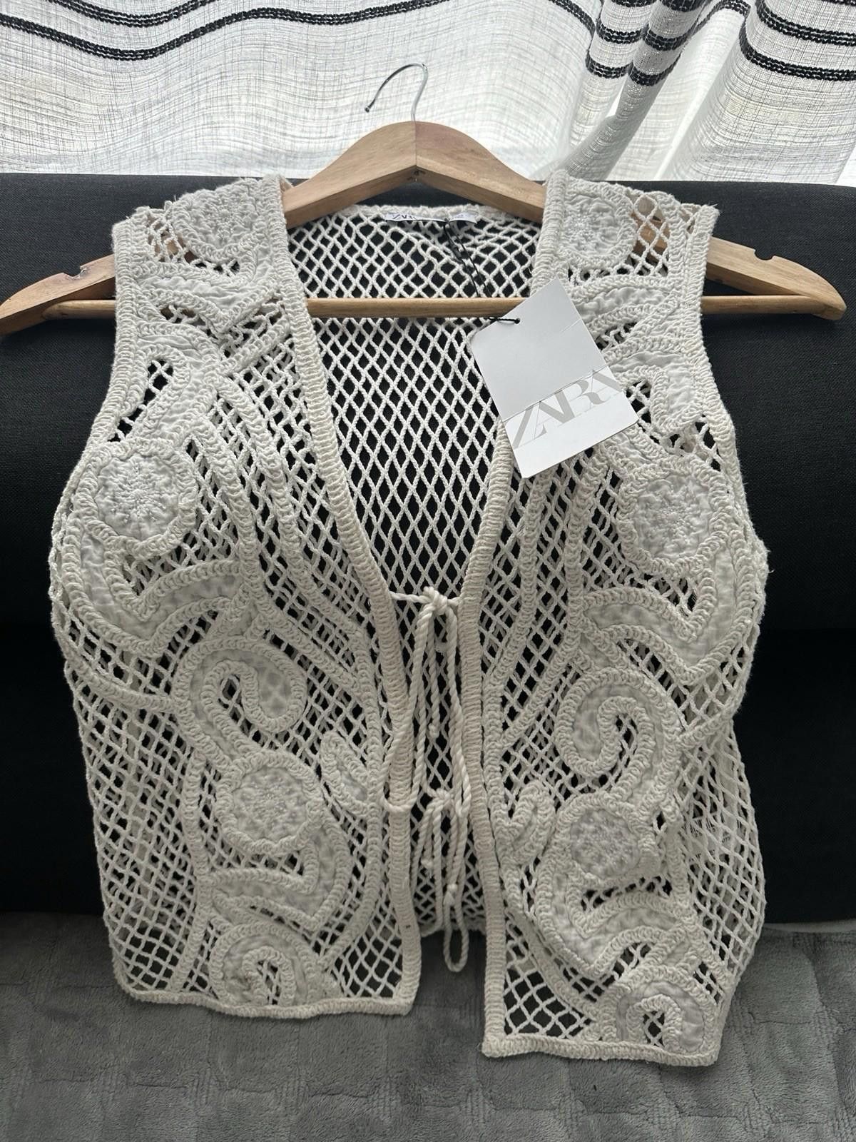 Zara ZARA crochet vest coverup with tie BNWT, Size M Size ONE SIZE - 1 Thumbnail