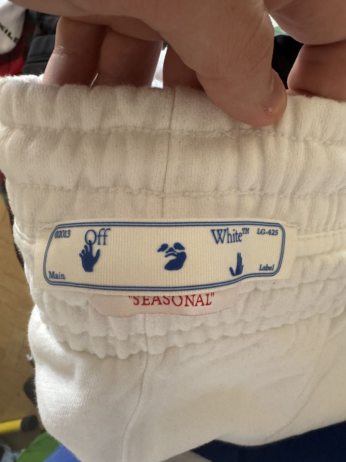 Off-White OFF-WHITE ORANGE METAL ARROWS WHITE SWEATPANTS Size US 34 / EU 50 - 12 Thumbnail