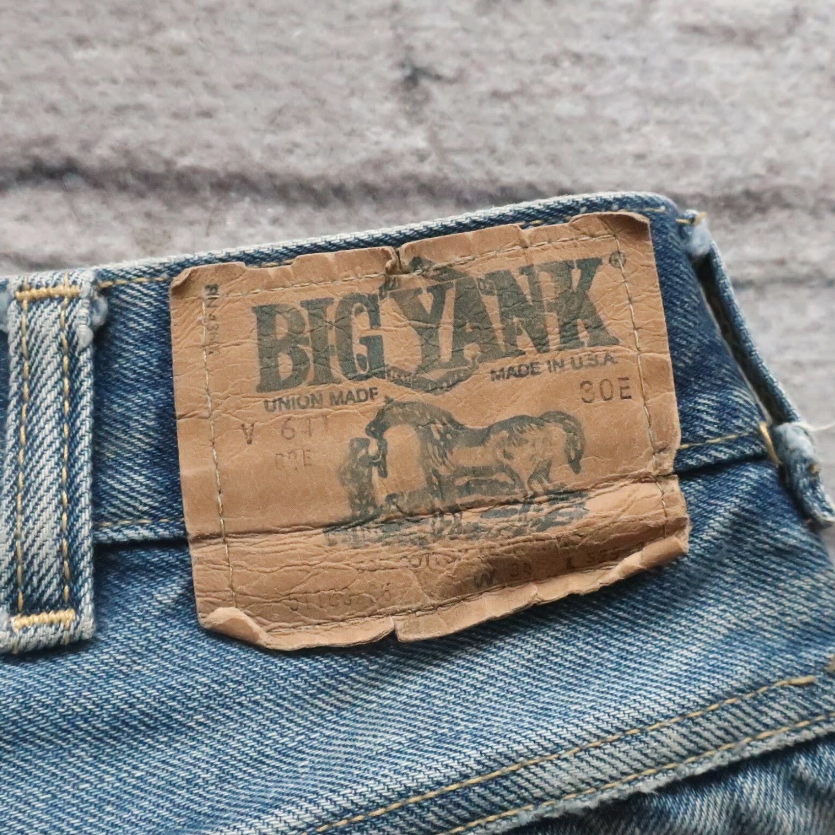 Vintage Vintage Big Yank Jeans Union Made Denim Jeans 30x29 Medium Wash Men Bootscut XX Vintage 60s Mens Size US 30 / EU 46 - 2 Thumbnail