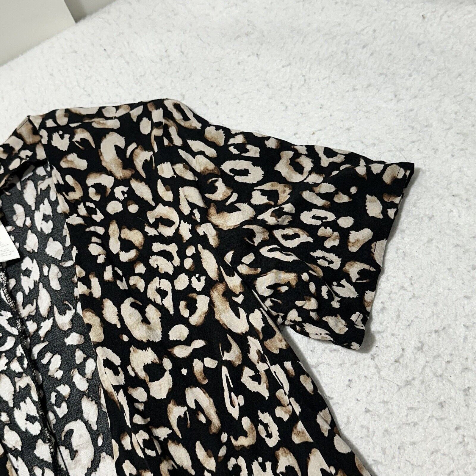 H&M H&M XS Black Begige Leopard Mini Wrap Dress Short Sleeve Size XS / US 0-2 / IT 36-38 - 6 Thumbnail