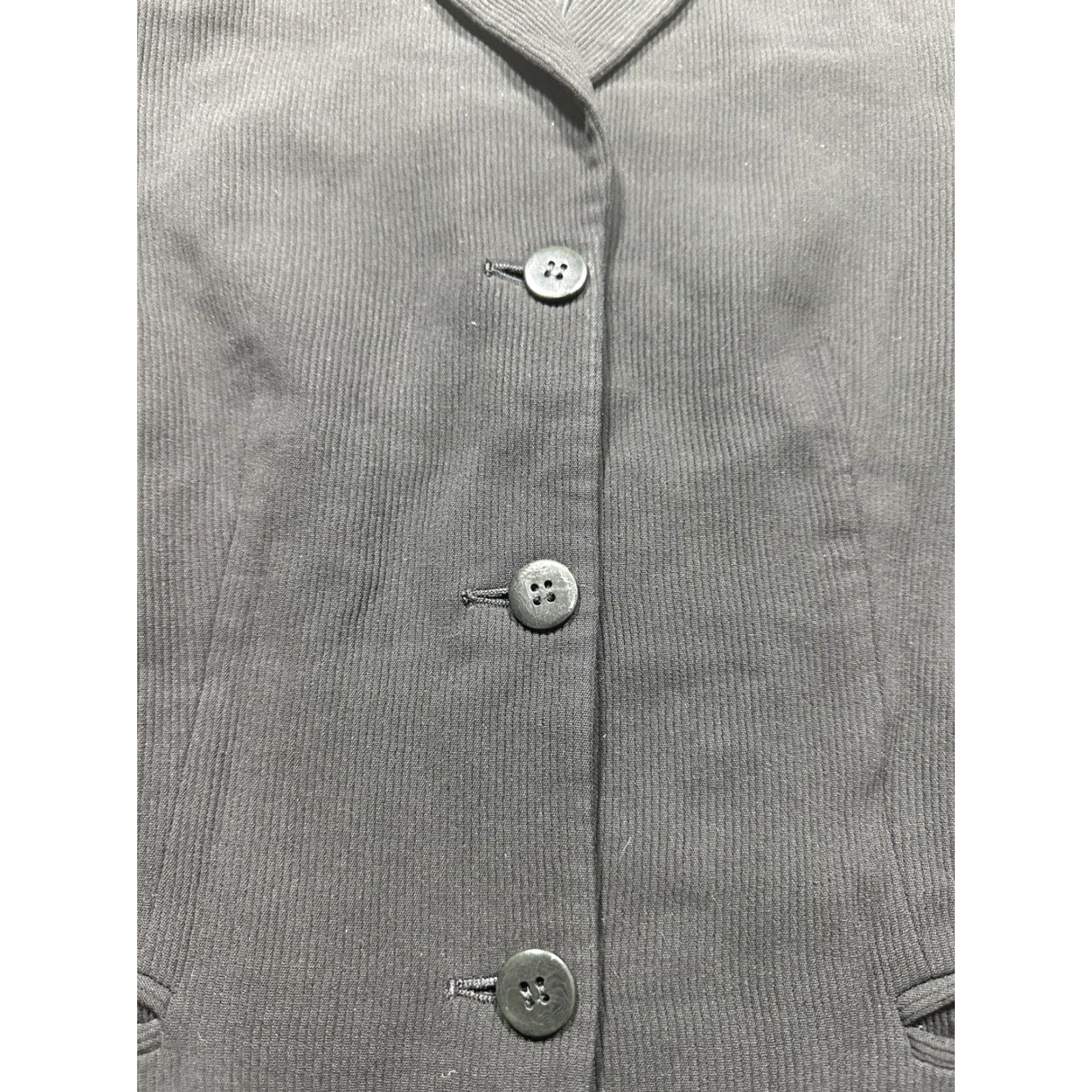 Armani Armani Collezioni Blazer Women Long Sleeve 2 Black V-Neck 3 Button Wool Blend Blazer Size XS / US 0-2 / IT 36-38 - 4 Thumbnail