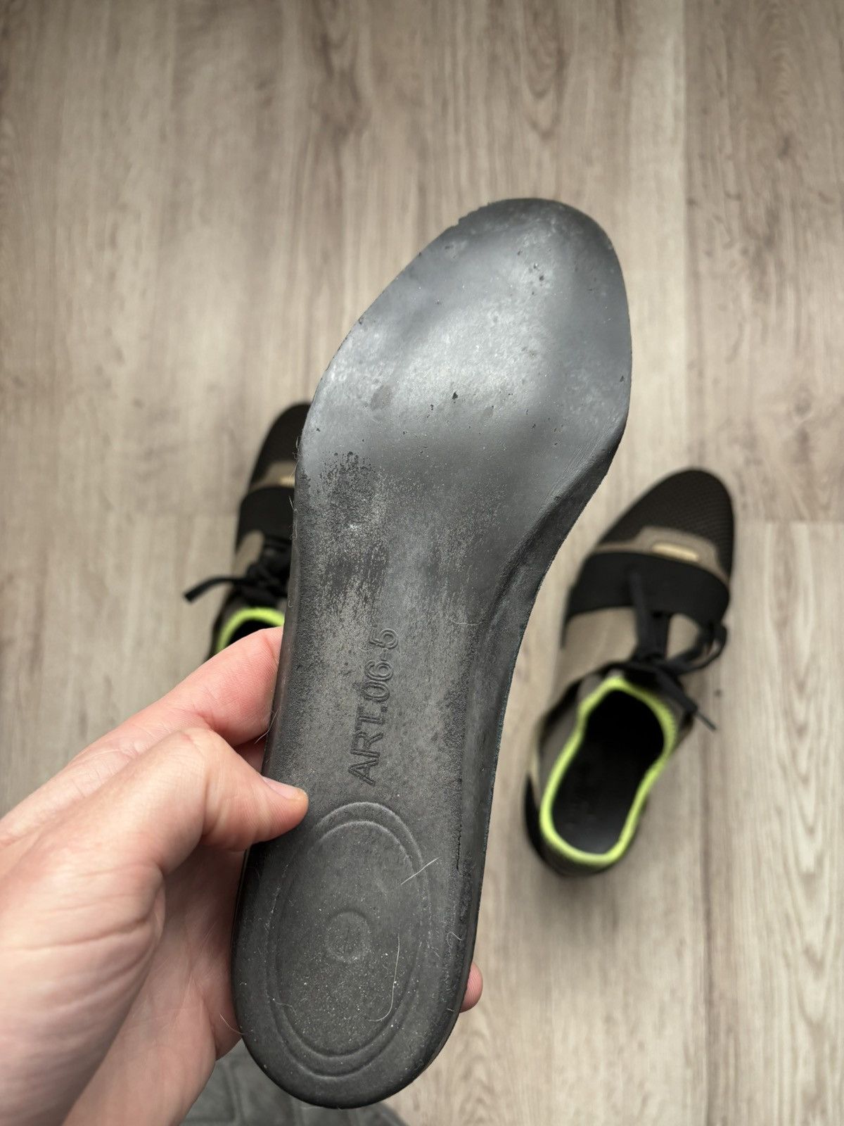 Balenciaga Balenciaga Tri Color Leather and Suede Race Runner Size 38 Size US 8 / IT 38 - 23 Thumbnail