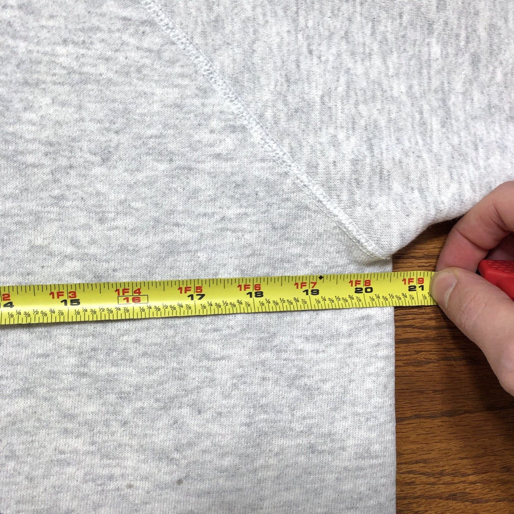 Hanes VINTAGE Hanes Sweatshirt Crew Neck L Gray 90s USA Nurse Graphic Print Ladies L 41in Fleece Pullover Size L / US 10 / IT 46 - 7 Thumbnail