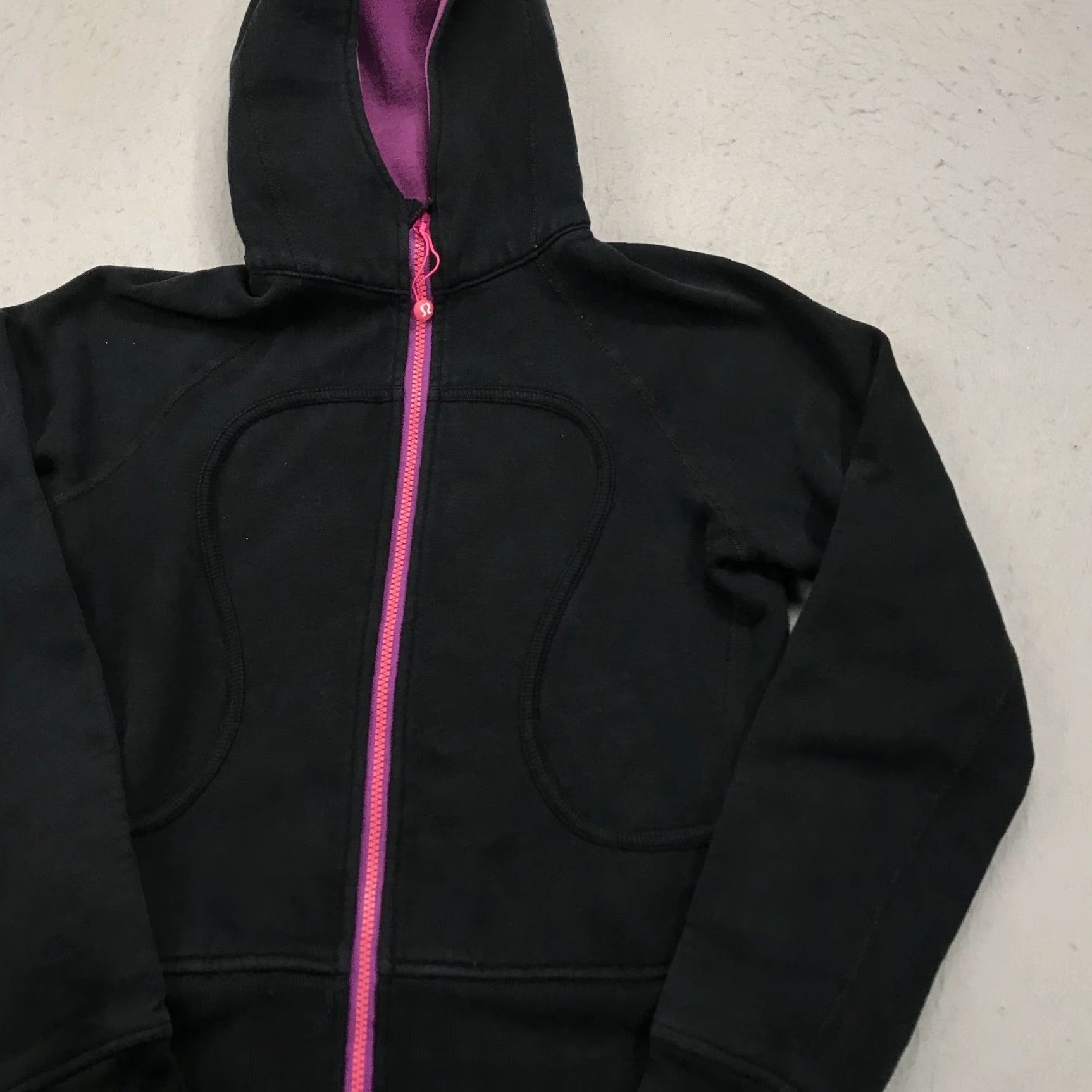 Lululemon Lululemon Hoodie Scuba Womens 6 Black Pink Full Zip Sweatshirt Logo Yoga Size M / US 6-8 / IT 42-44 - 3 Thumbnail